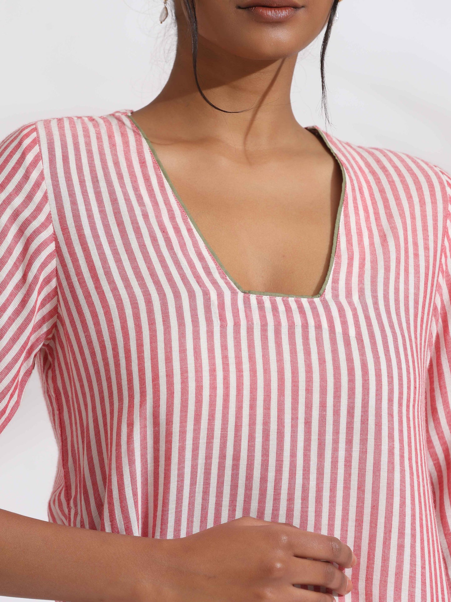 trueBrowns Red Cotton Stripe Straight Kurta Set | Swadesiicart