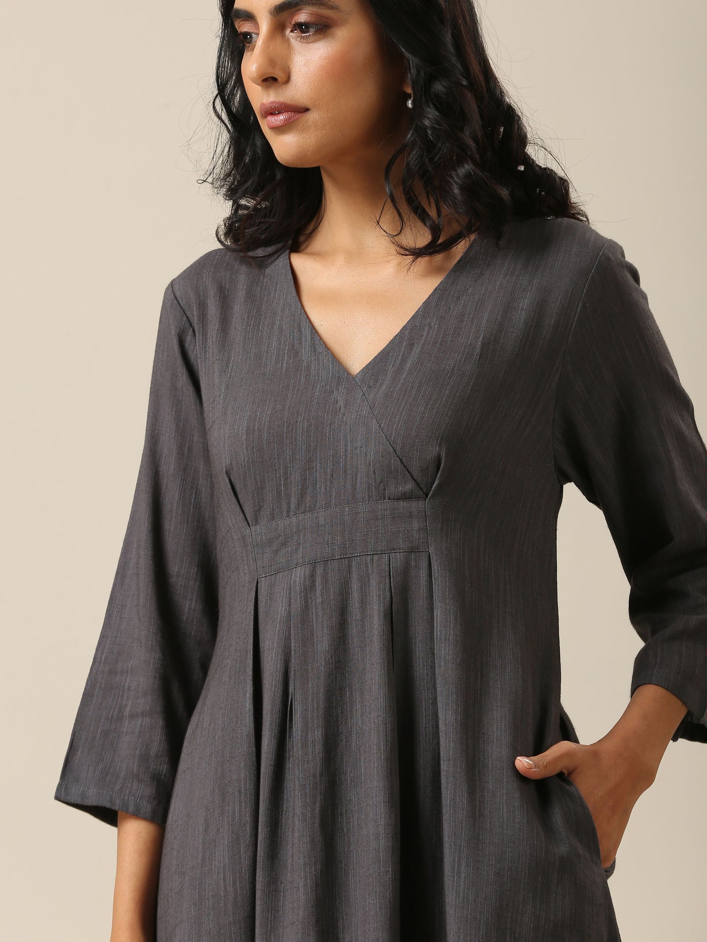 trueBrowns Slate Grey Slub Texture Overlap Pleat Kurta Pant Set | Swadesiicart