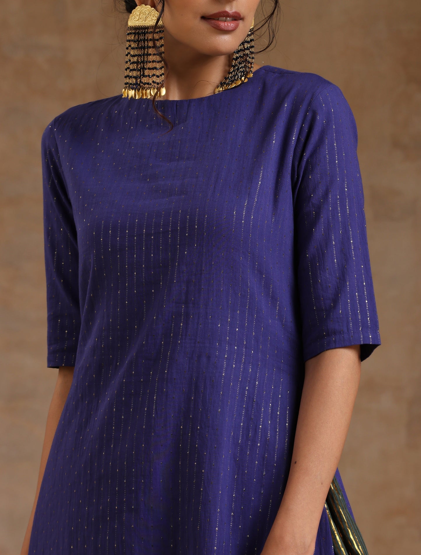 trueBrowns Spectrum Blue Gold Cotton High Slit Kurta Set | Swadesiicart