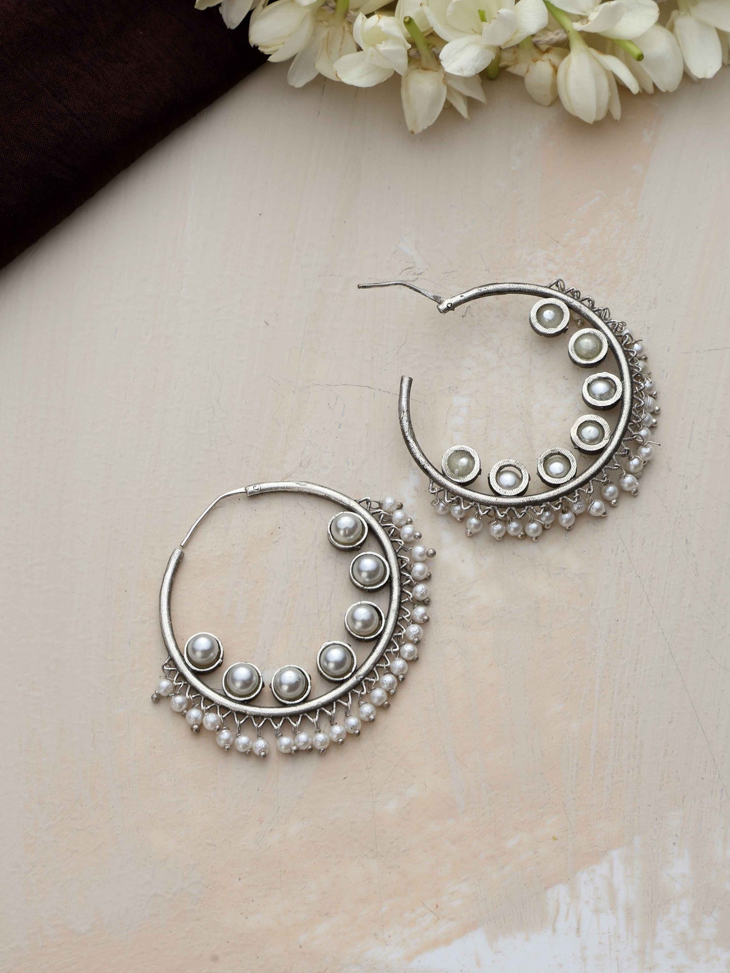 trueBrowns Silver Tone Pearl Hoop Earrings | Swadesiicart