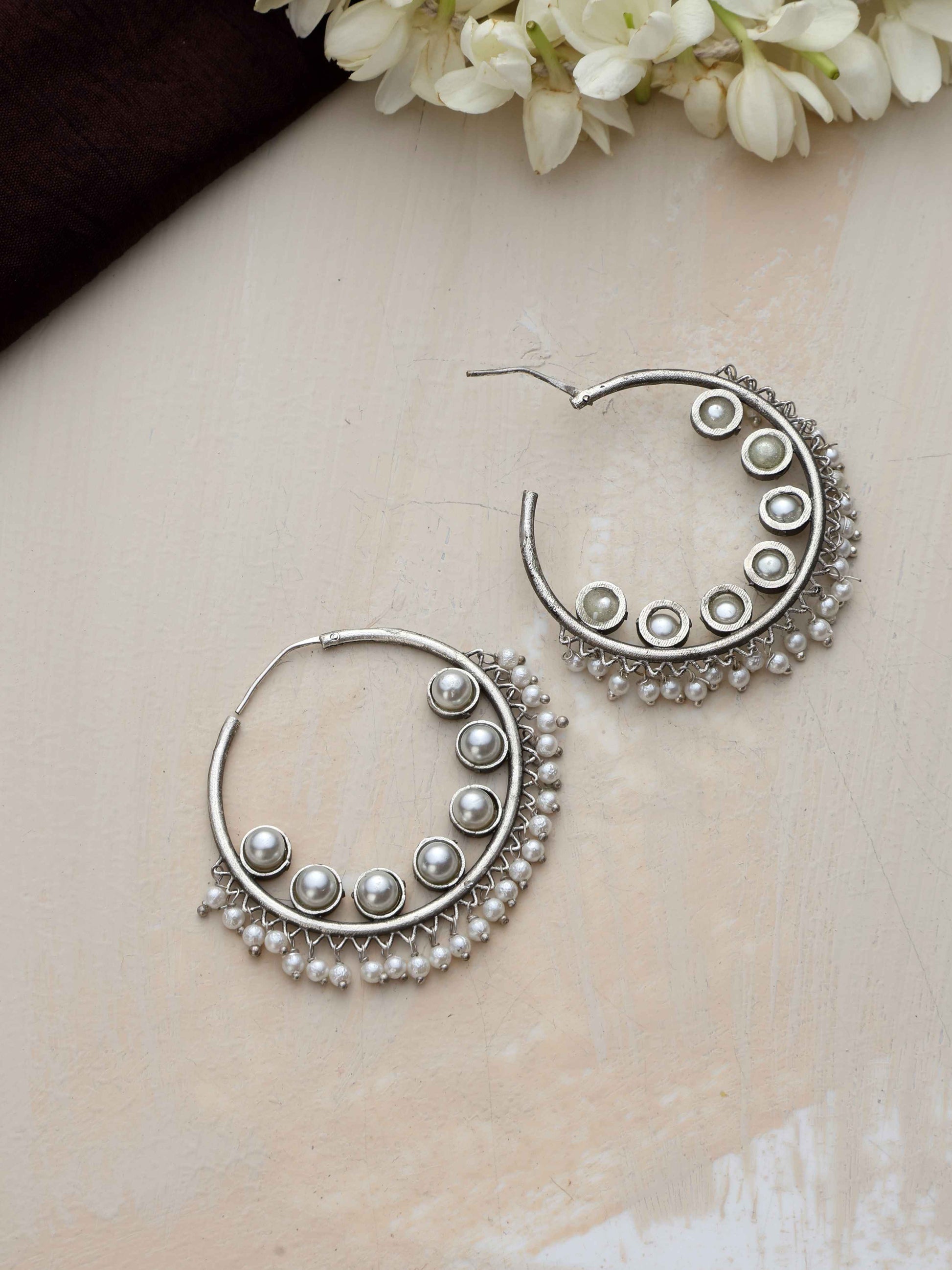 trueBrowns Silver Tone Pearl Hoop Earrings | Swadesiicart