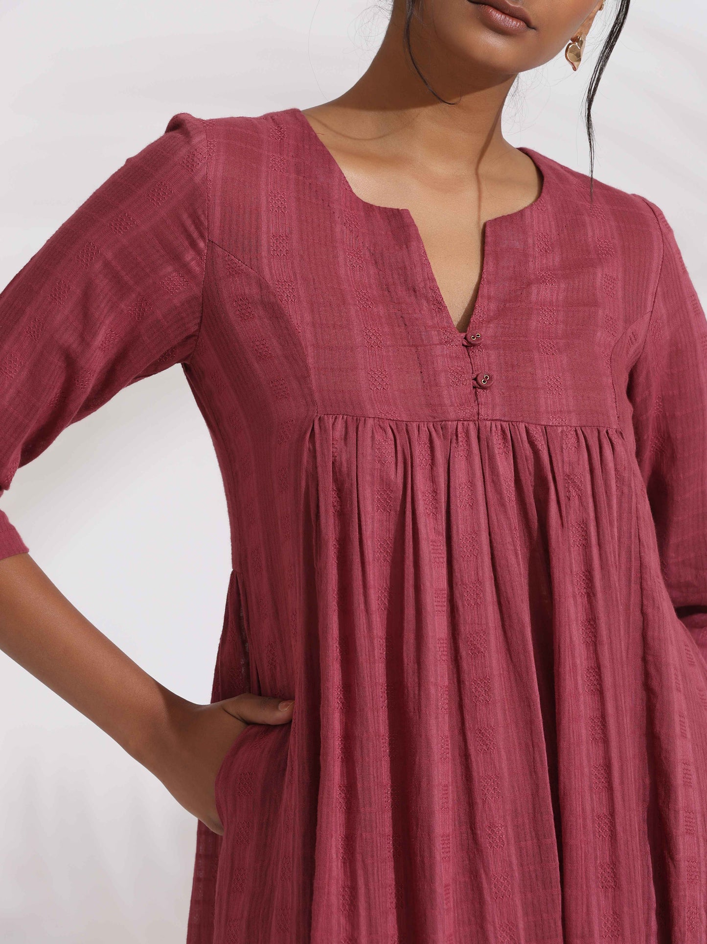 trueBrowns Maroon Cotton Flared Kurta Set | Swadesiicart