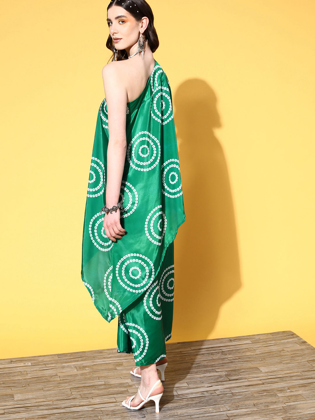 InWeave Women's Green Bandhani Motif One Shoulder Palazzo Set - Swadesiicart