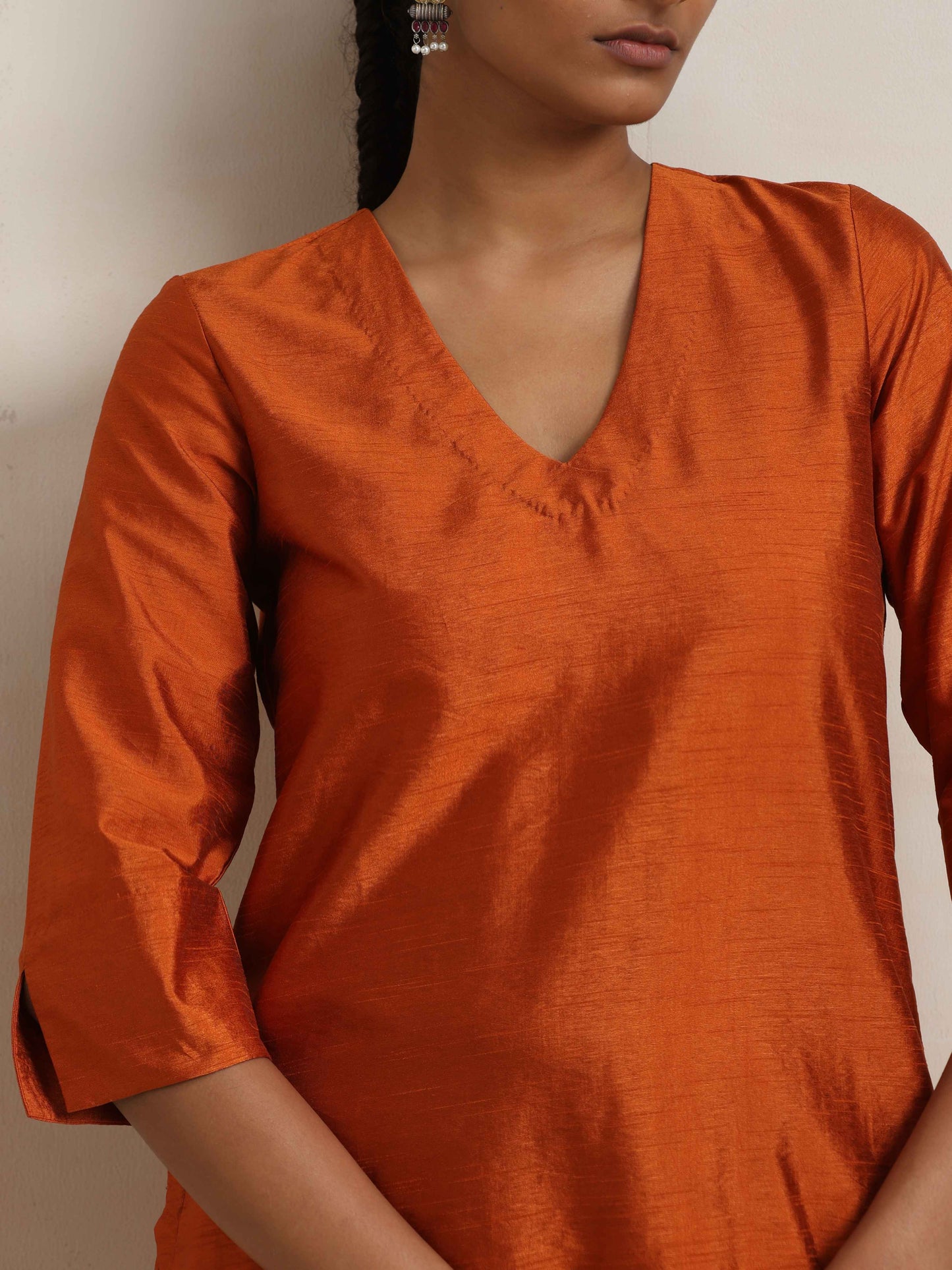 trueBrowns Orange Silk Kurta Co-ord Set - Swadesiicart
