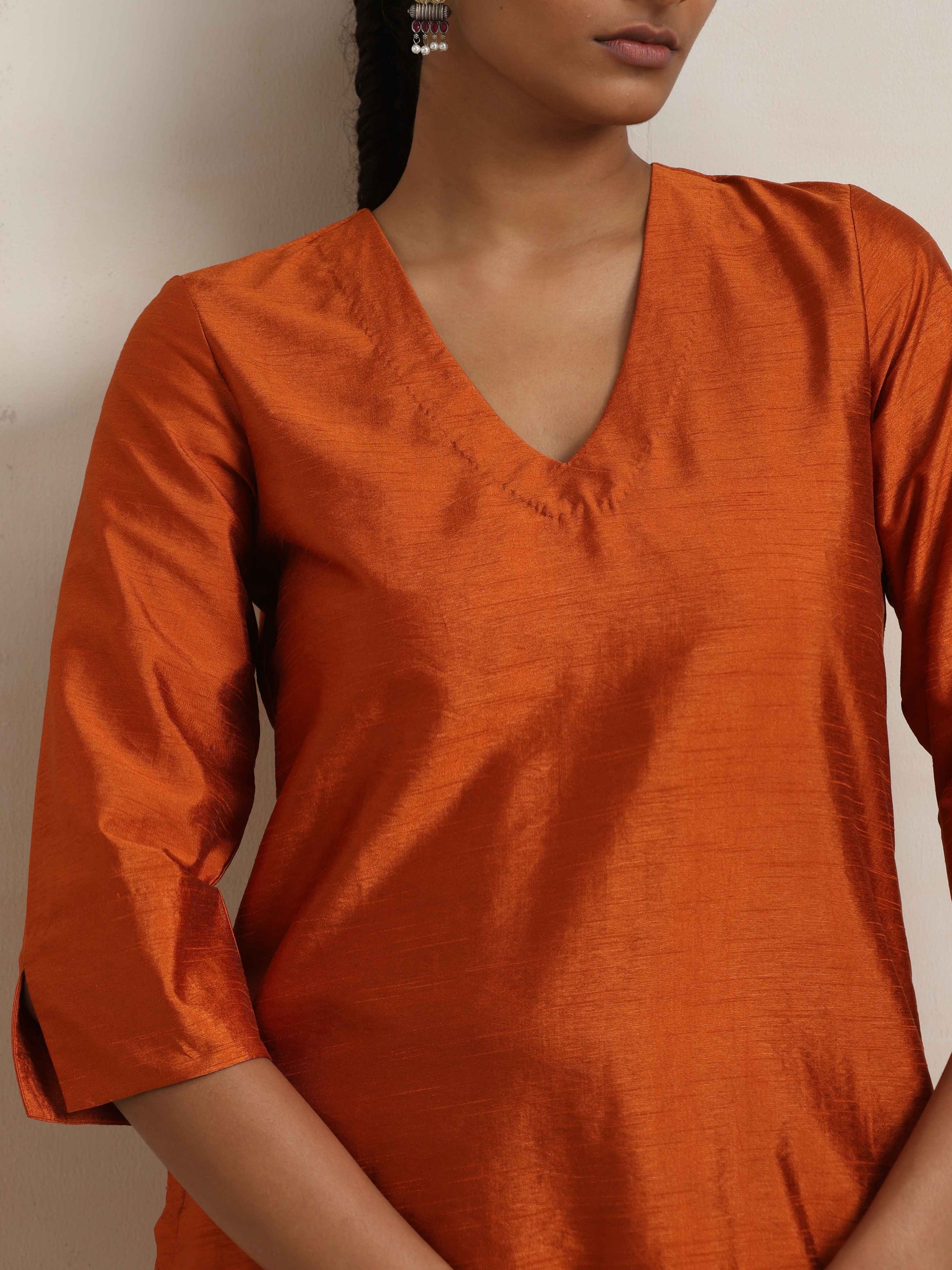 trueBrowns Orange Silk Kurta Co-ord Set - Swadesiicart