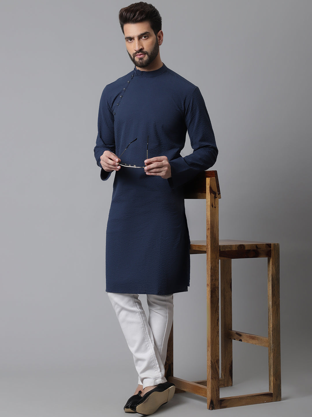 Even Apparels Blue Solid Kurta With Band Collar | Swadesiicart