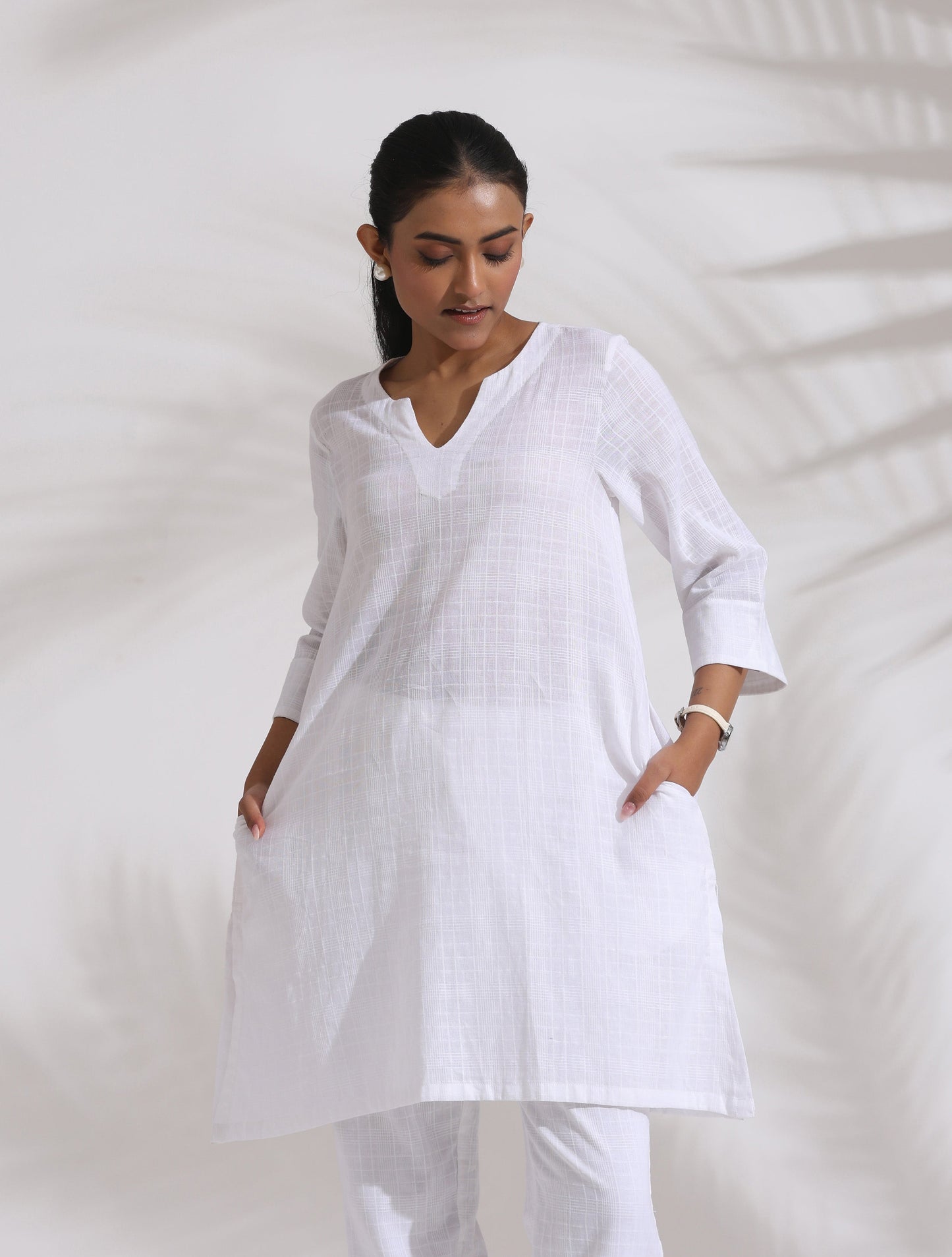 trueBrowns White Cotton Check Kurta Co-ord Set - Swadesiicart