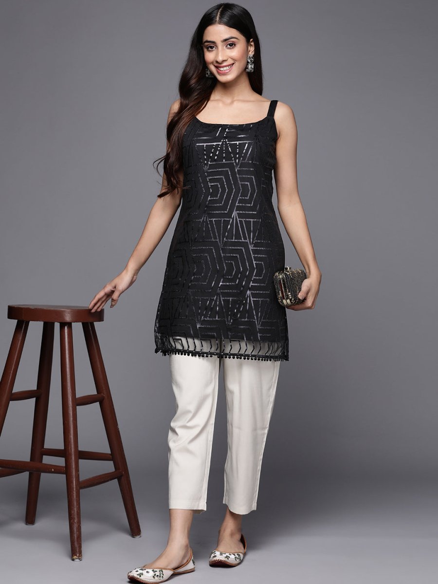 Ahalyaa Square Neck Printed Embellished Crepe Tunic | Swadesiicart