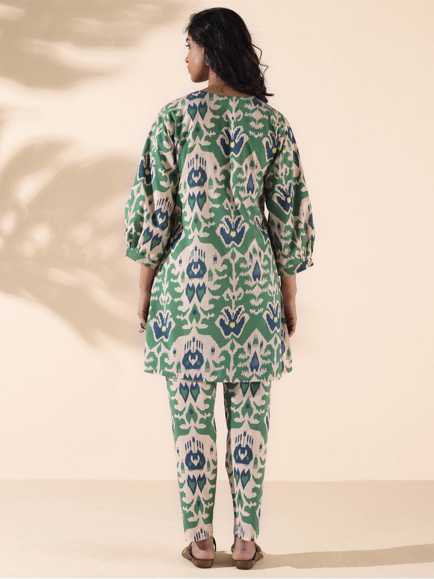 trueBrowns Green Cotton Ikat Relaxed Co-ord Set - Swadesiicart
