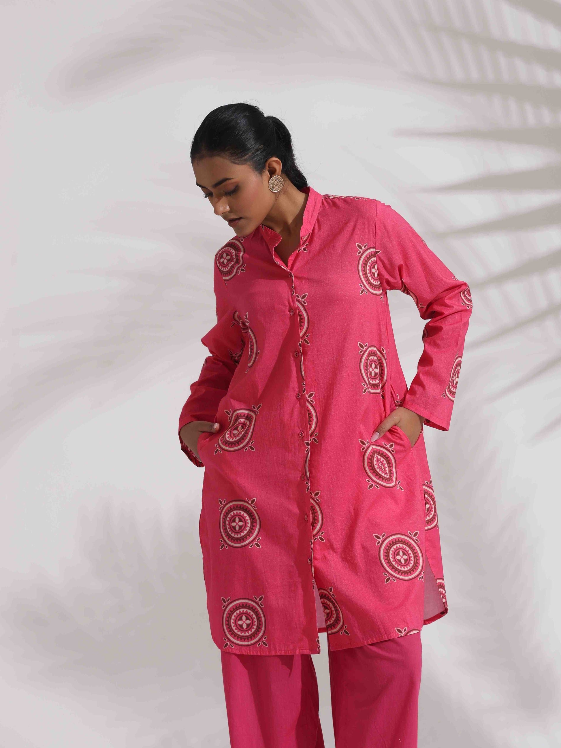 trueBrowns Pink Cotton Print Kurta Co-ord Set - Swadesiicart