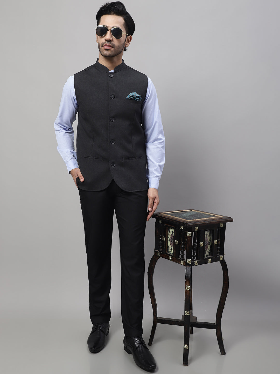 Even Apparels Men's Grey Nehru Jacket With Welt Pockets | Swadesiicart
