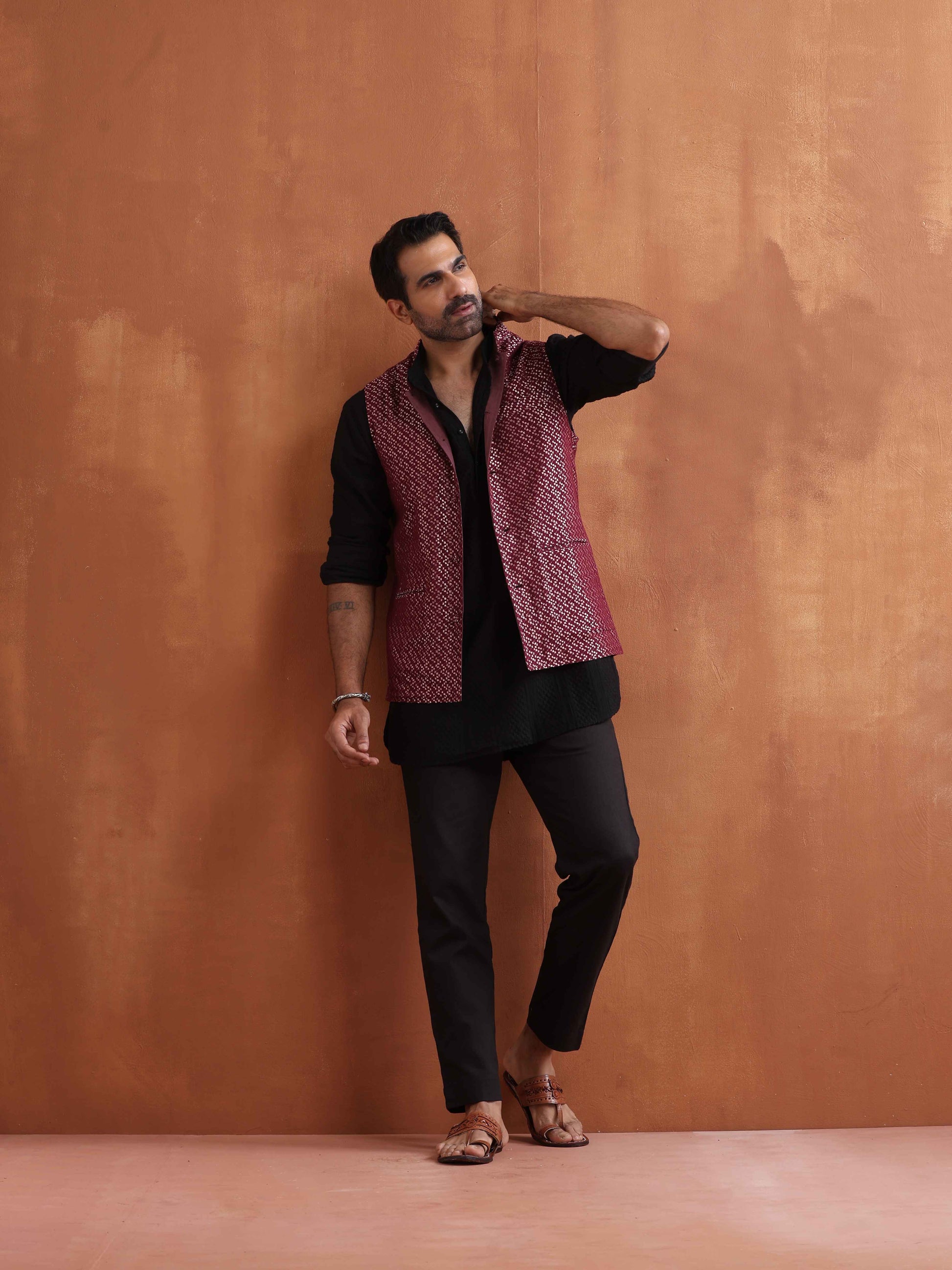 trueBrowns Men's Dark Purple Cotton Dobby Nehru Jacket | Swadesiicart