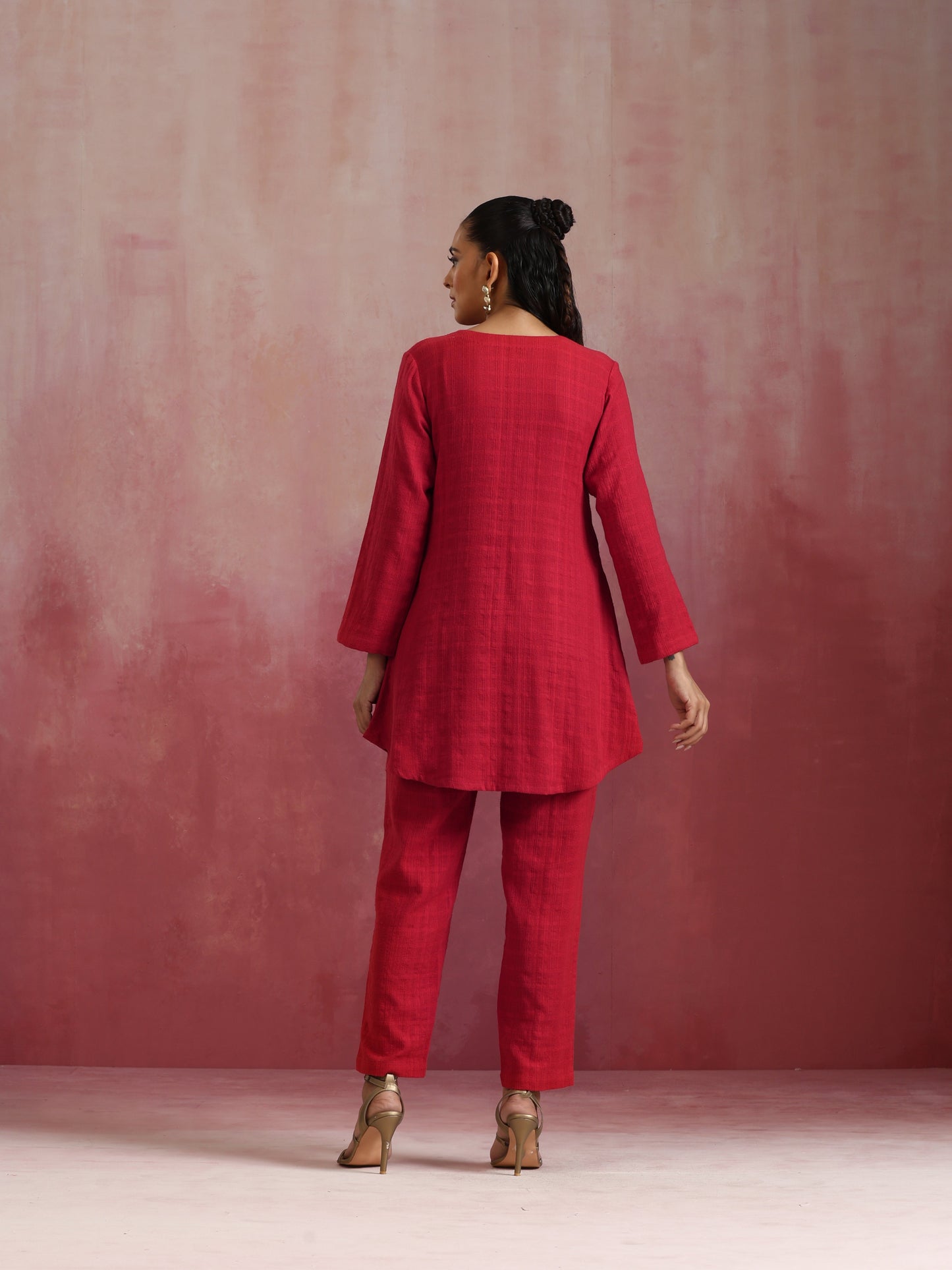 trueBrowns Red Cotton Dobby Kurta Co-ord set - Swadesiicart