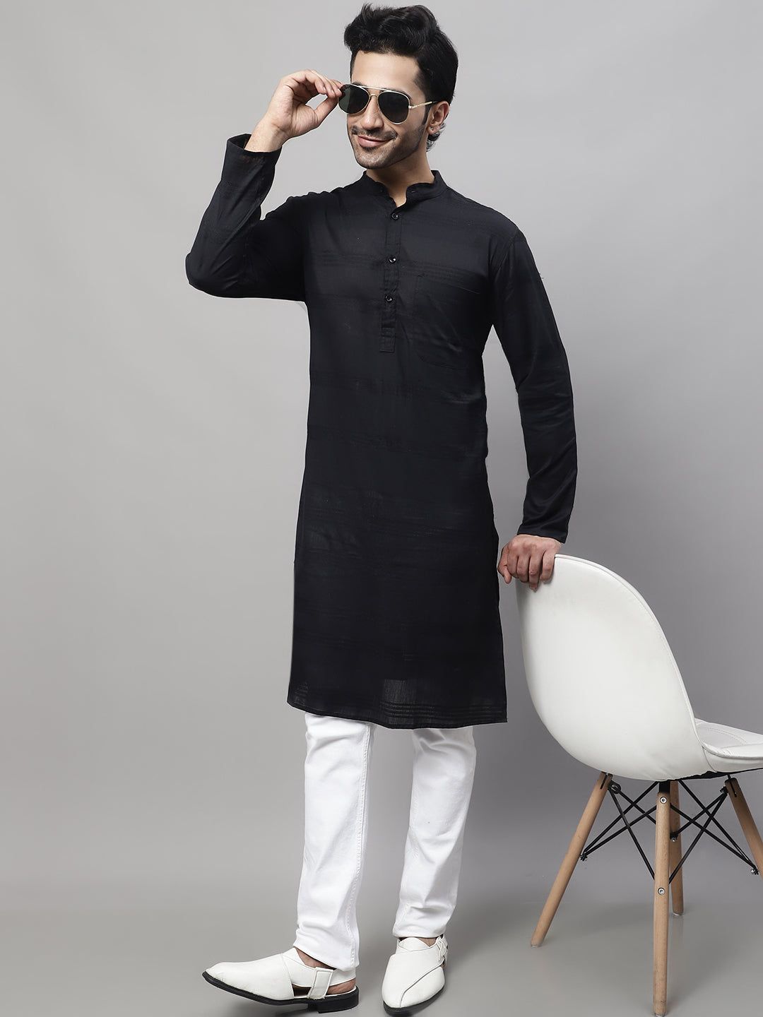 Even Apparels Black Pure Cotton Kurta With Band Collar | Swadesiicart