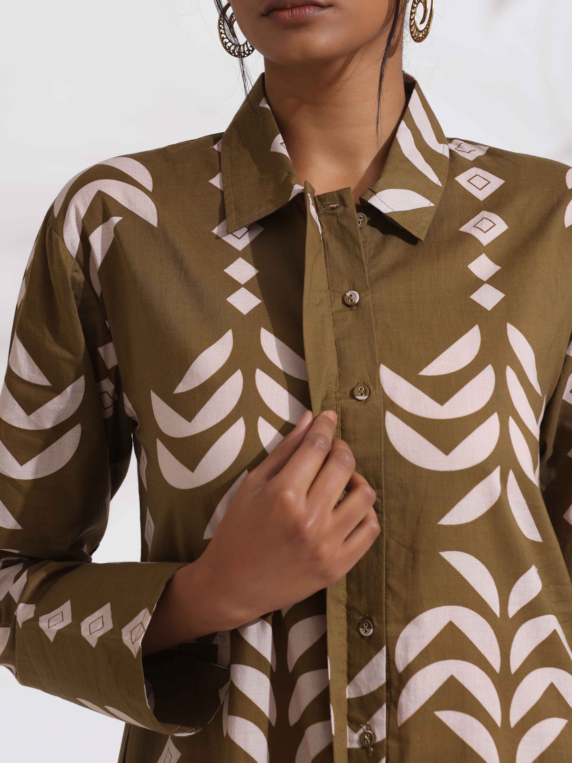 trueBrowns Olive Green Cotton Stripe Print Shirt Kurta Set | Swadesiicart