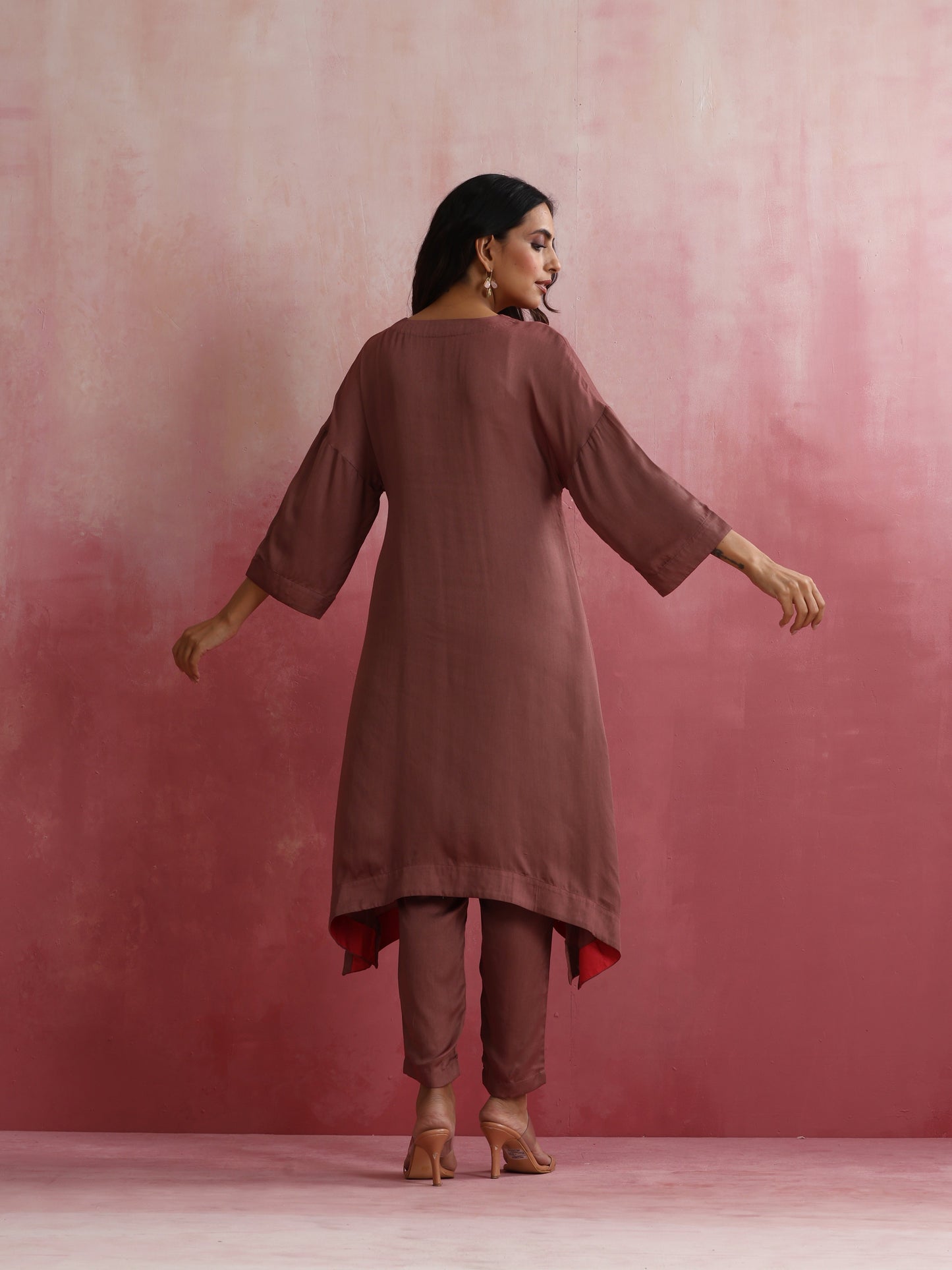 trueBrowns Brown Modal High low Kurta Set | Swadesiicart
