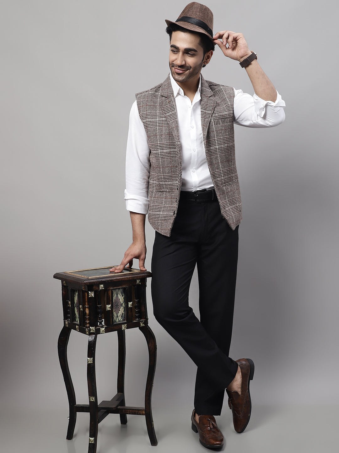 Even Apparels Men's Brown Pure Wool Nehru Jacket | Swadesiicart