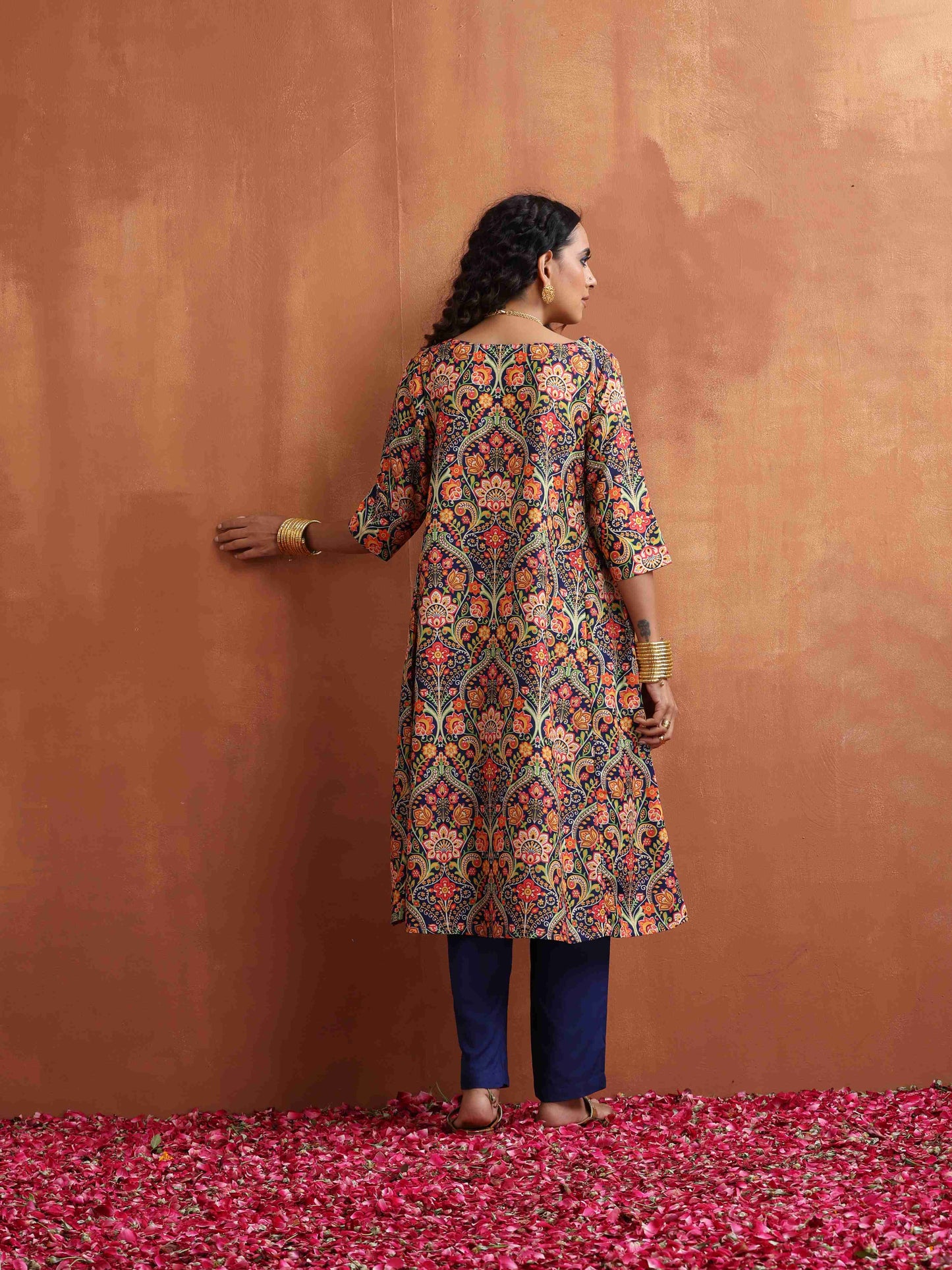 trueBrowns Blue Print A-line Kurta Set | Swadesiicart