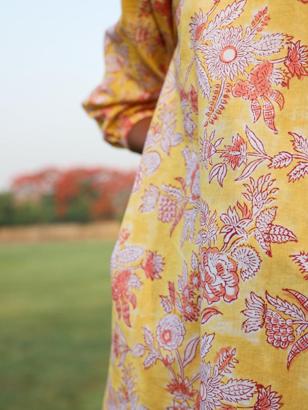 trueBrowns Yellow Cotton Block Print V-Square Neck Co-Ord Set - Swadesiicart