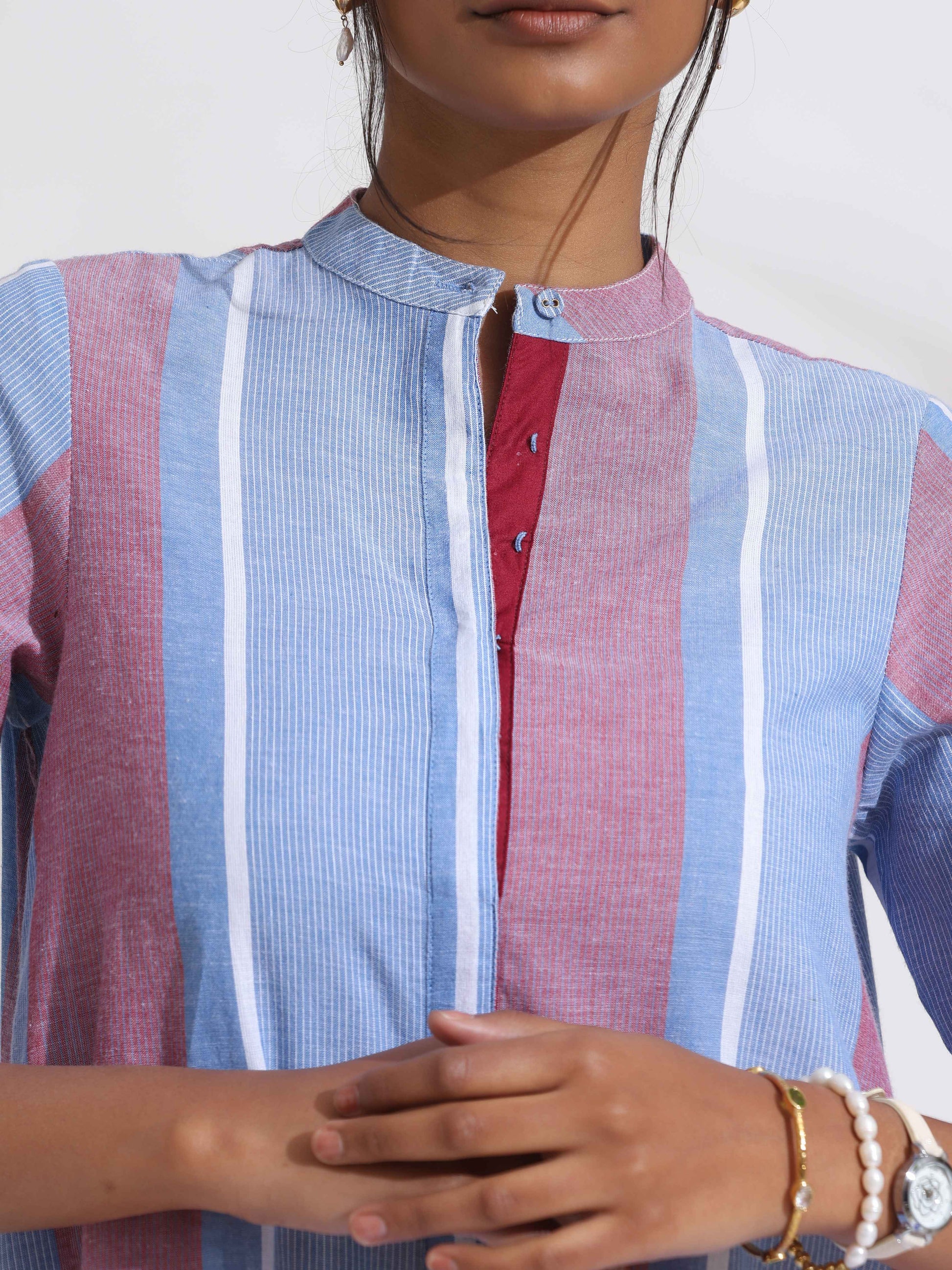trueBrowns Blue Cotton Stripe Straight Kurta Set | Swadesiicart