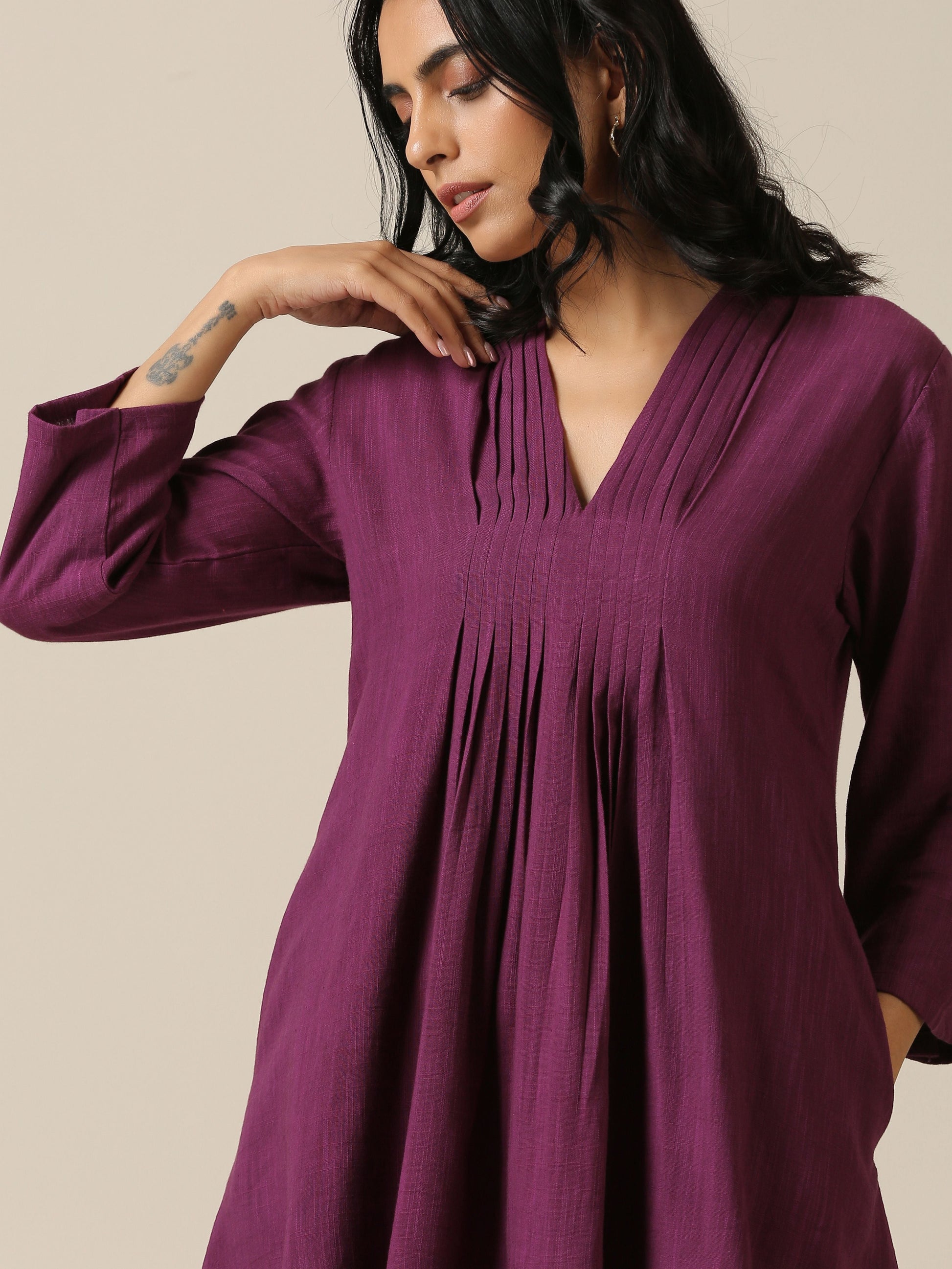 trueBrowns Plum Purple Slub Texture Pleated Co-Ord Set - Swadesiicart