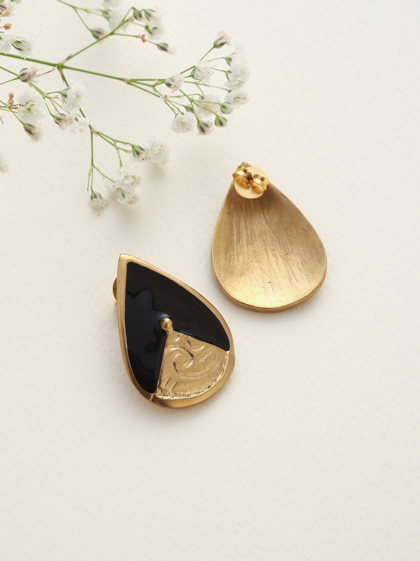 trueBrowns Brass Black Stone Drop Stud Earrings - Swadesiicart