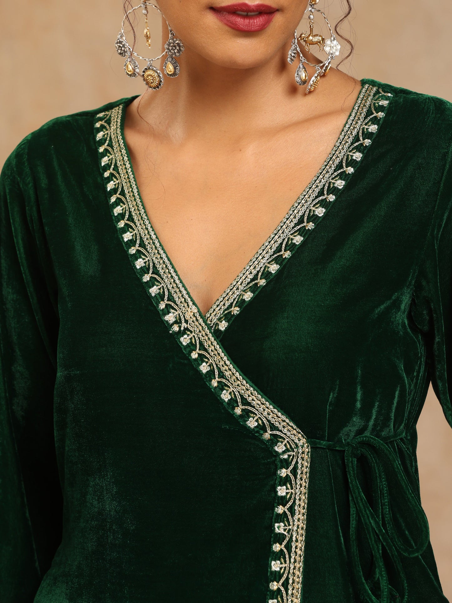 trueBrowns Green Velvet Embroidered Angrakha Kurta | Swadesiicart