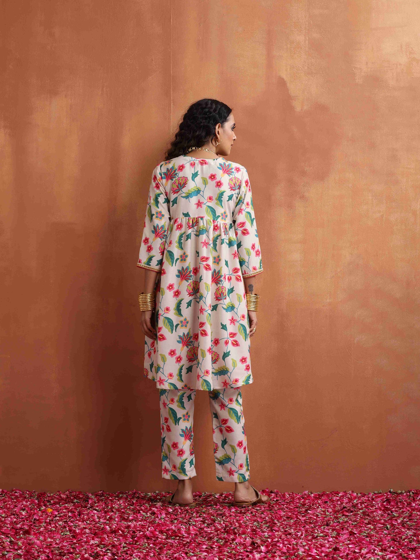 trueBrowns Off White Print Anarkali Kurta Co-ord Set - Swadesiicart