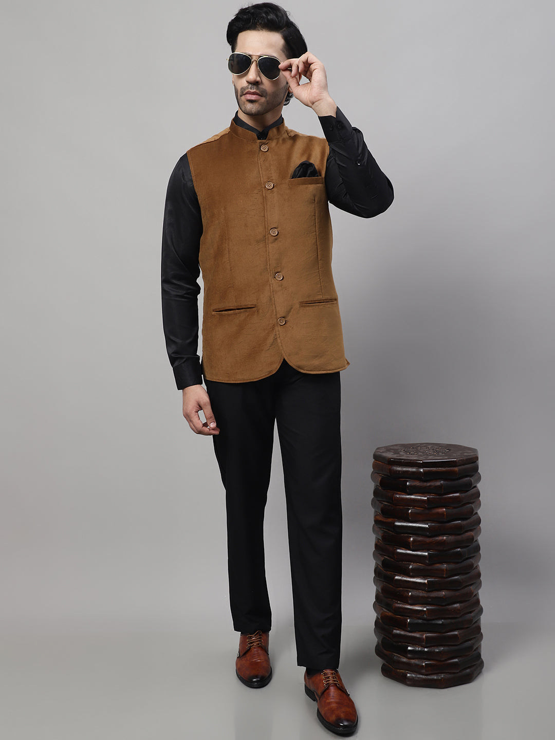 Even Apparels Men's Brown Nehru Jacket With Welt Pockets | Swadesiicart