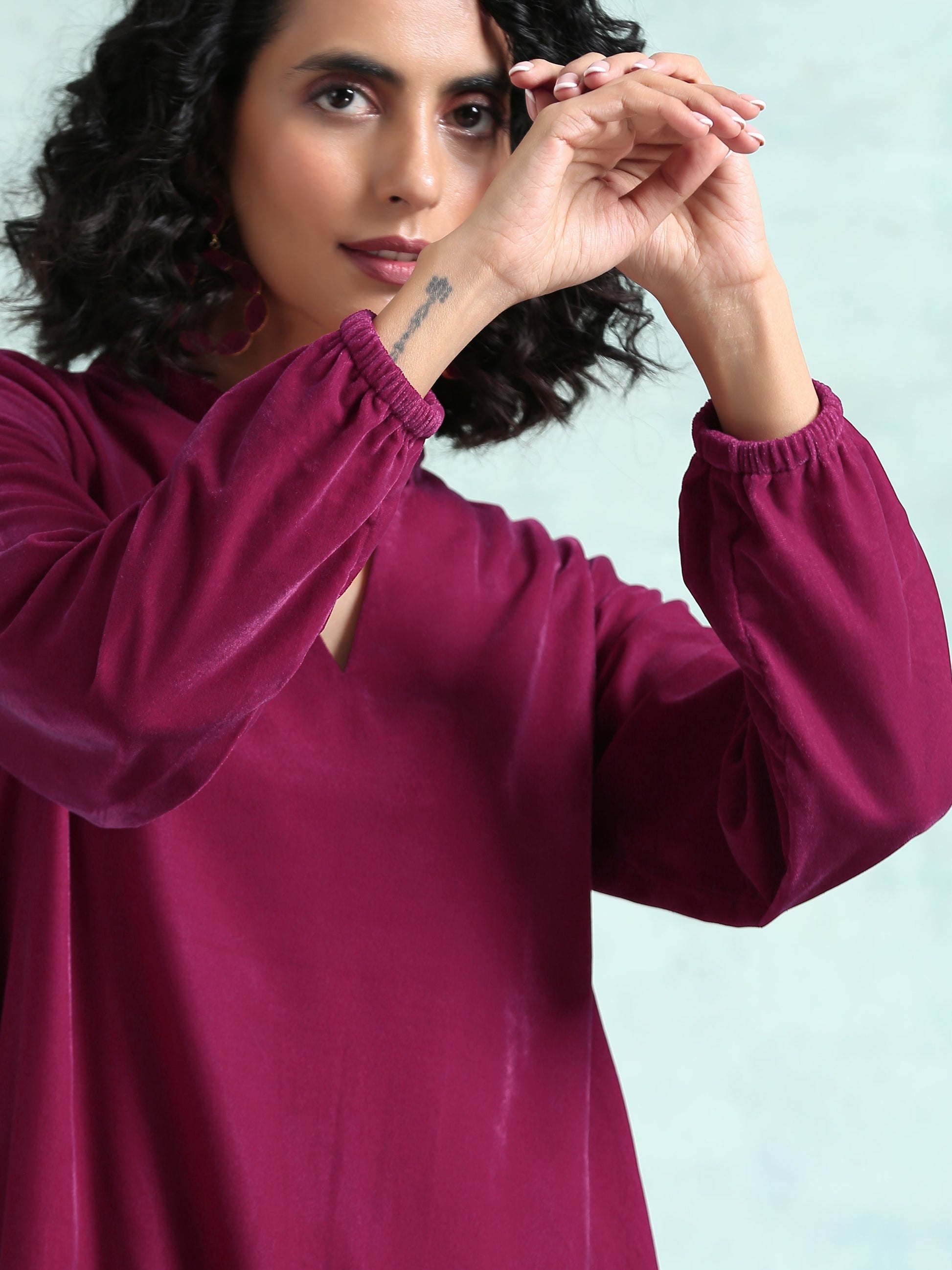 trueBrowns Magenta Velvet Co-Ord Set - Swadesiicart