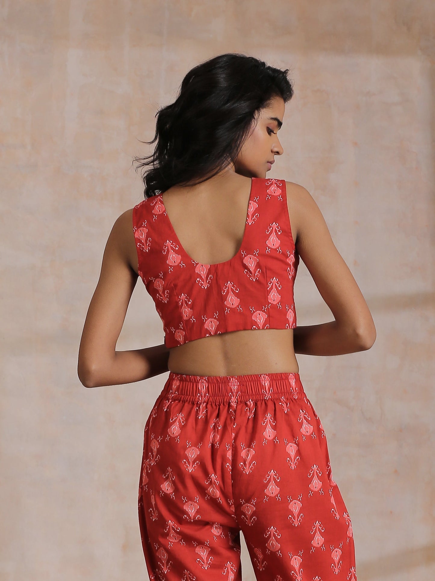 trueBrowns Red On Red Ikat Print Cotton Pant Suit Set | Swadesiicart