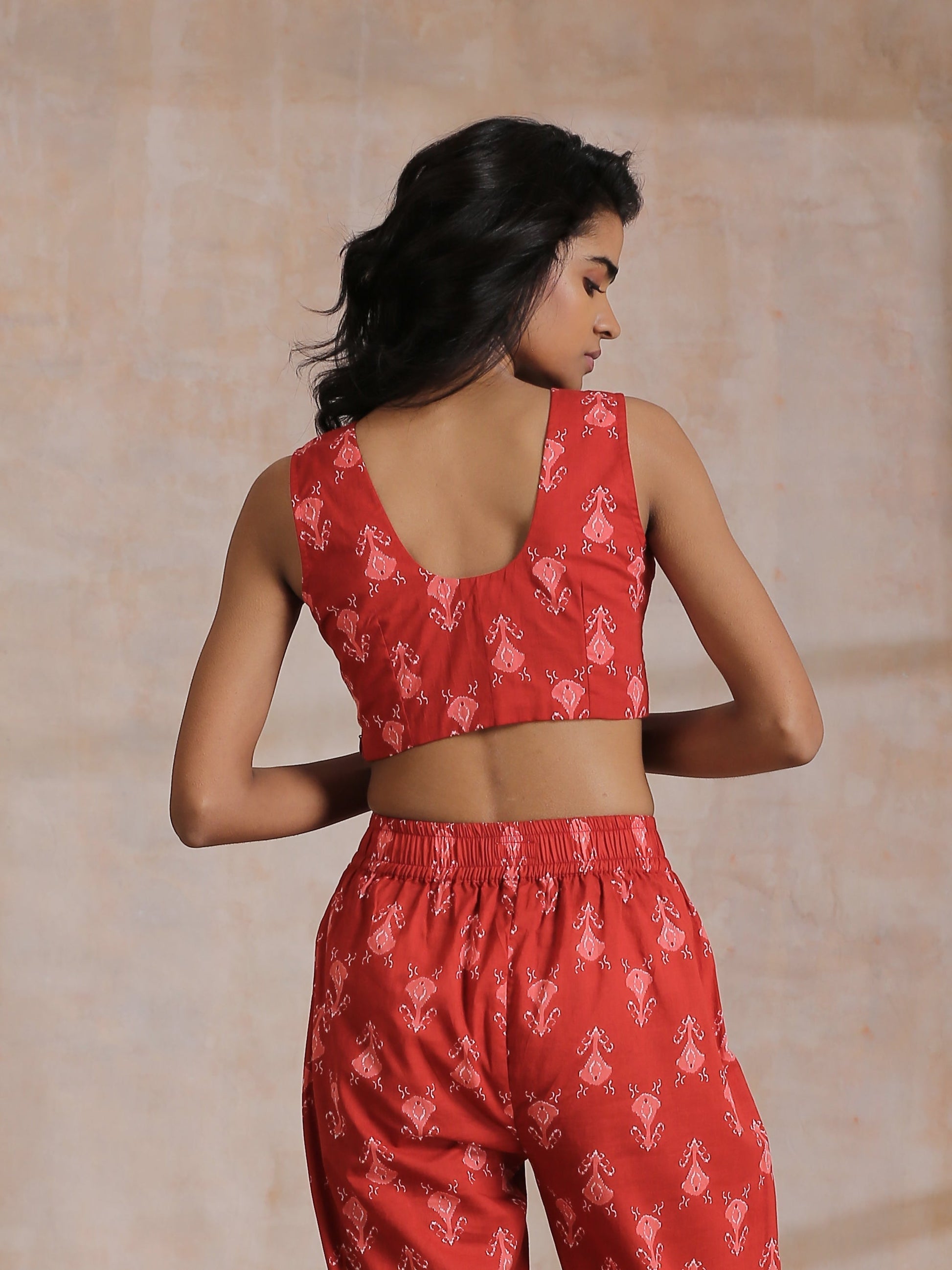 trueBrowns Red On Red Ikat Print Cotton Pant Suit Set | Swadesiicart