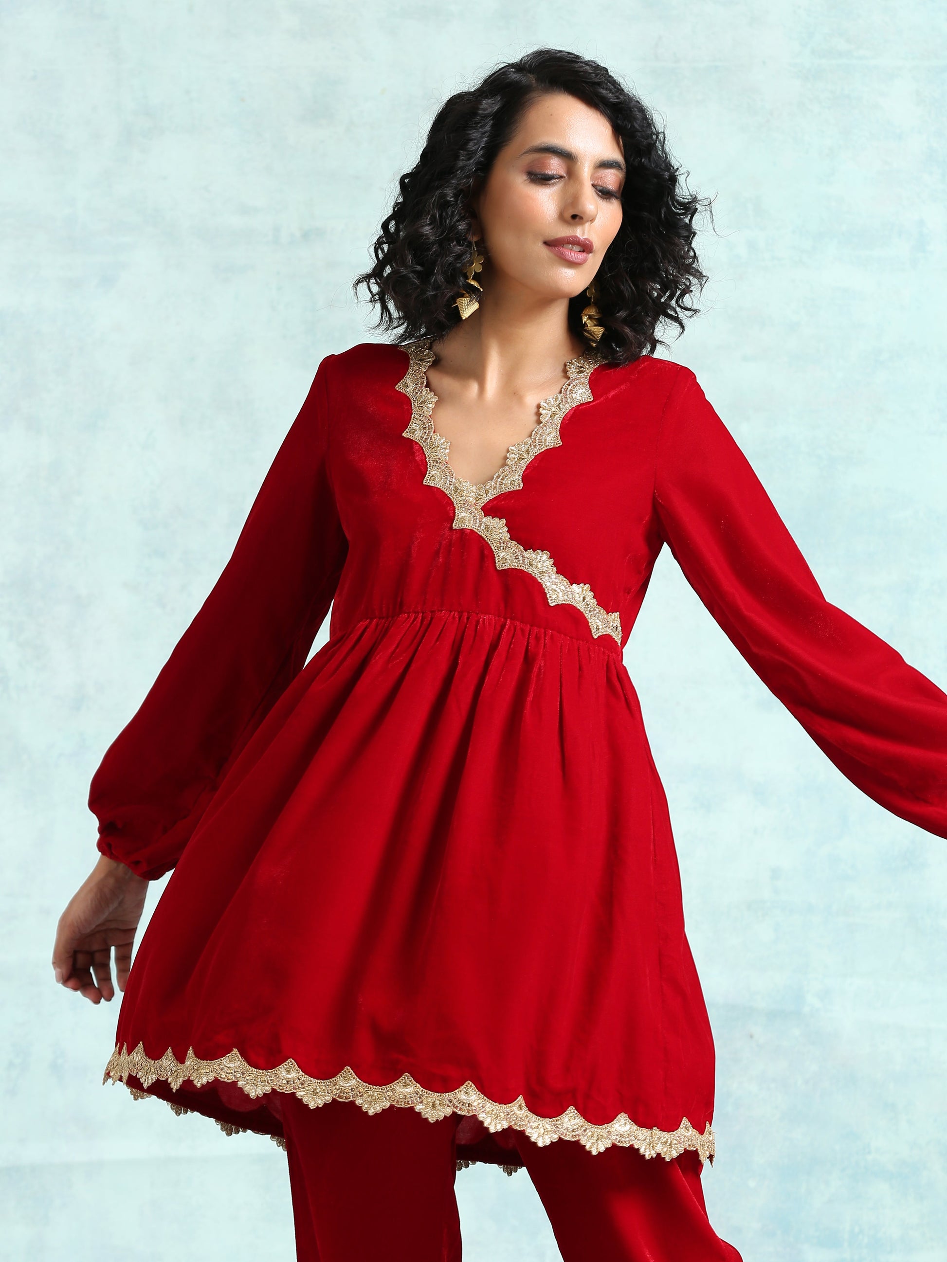 trueBrowns True Red Velvet Lace Co-Ord Set - Swadesiicart