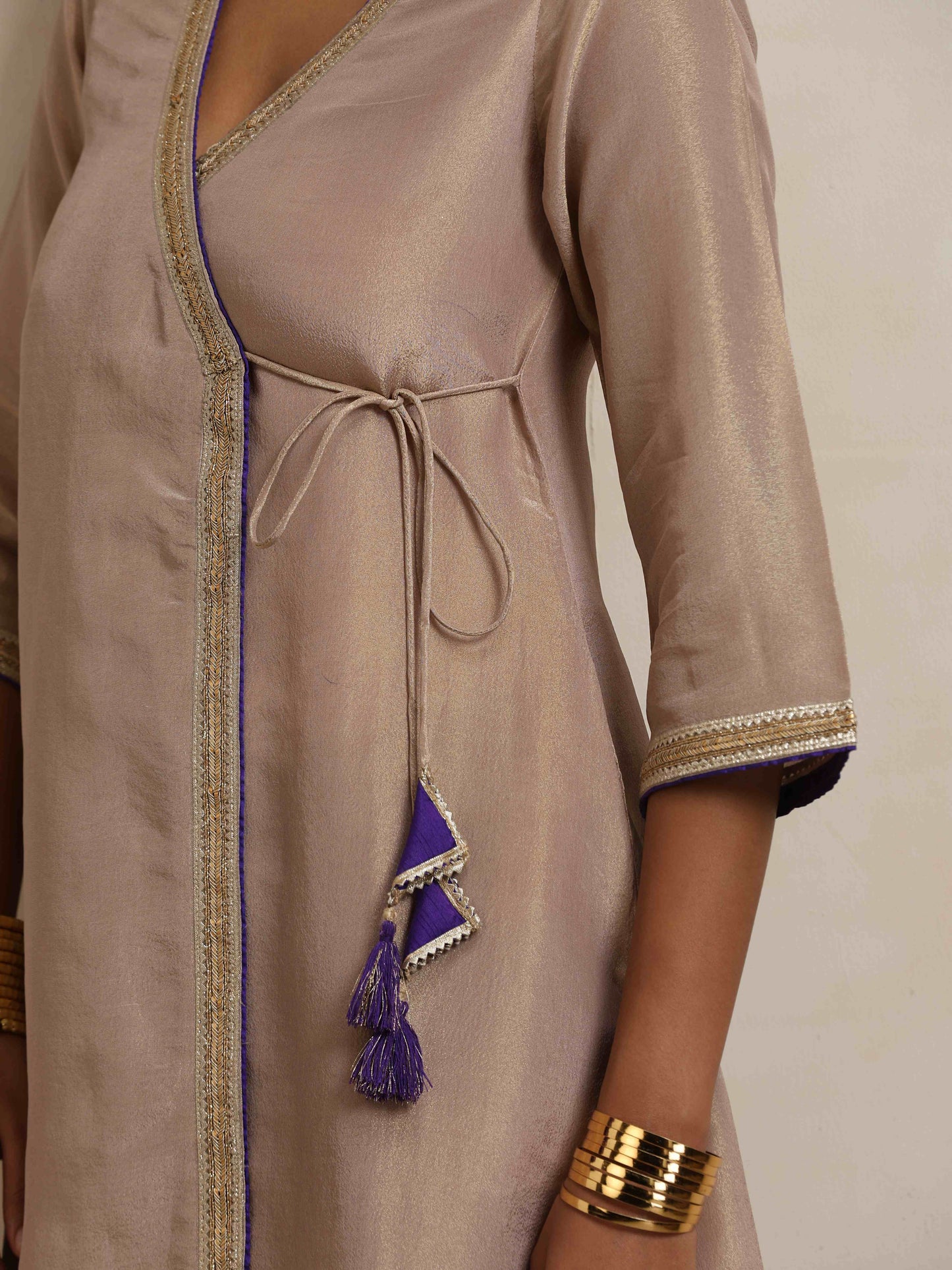 trueBrowns Lilac Tissue Angrakha Kurta Set | Swadesiicart