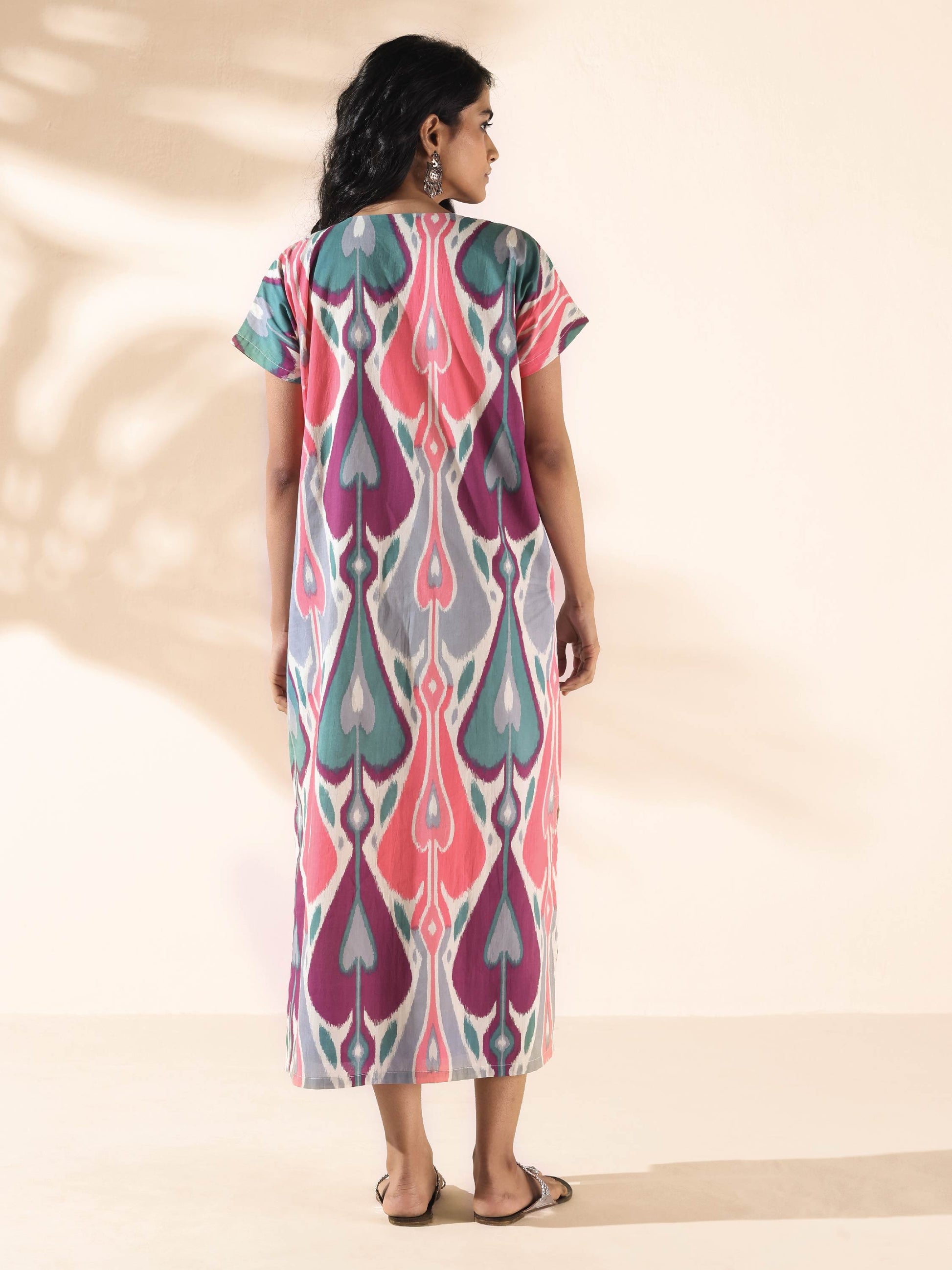 trueBrowns Green Cotton Ikat Slit Dress | Swadesiicart