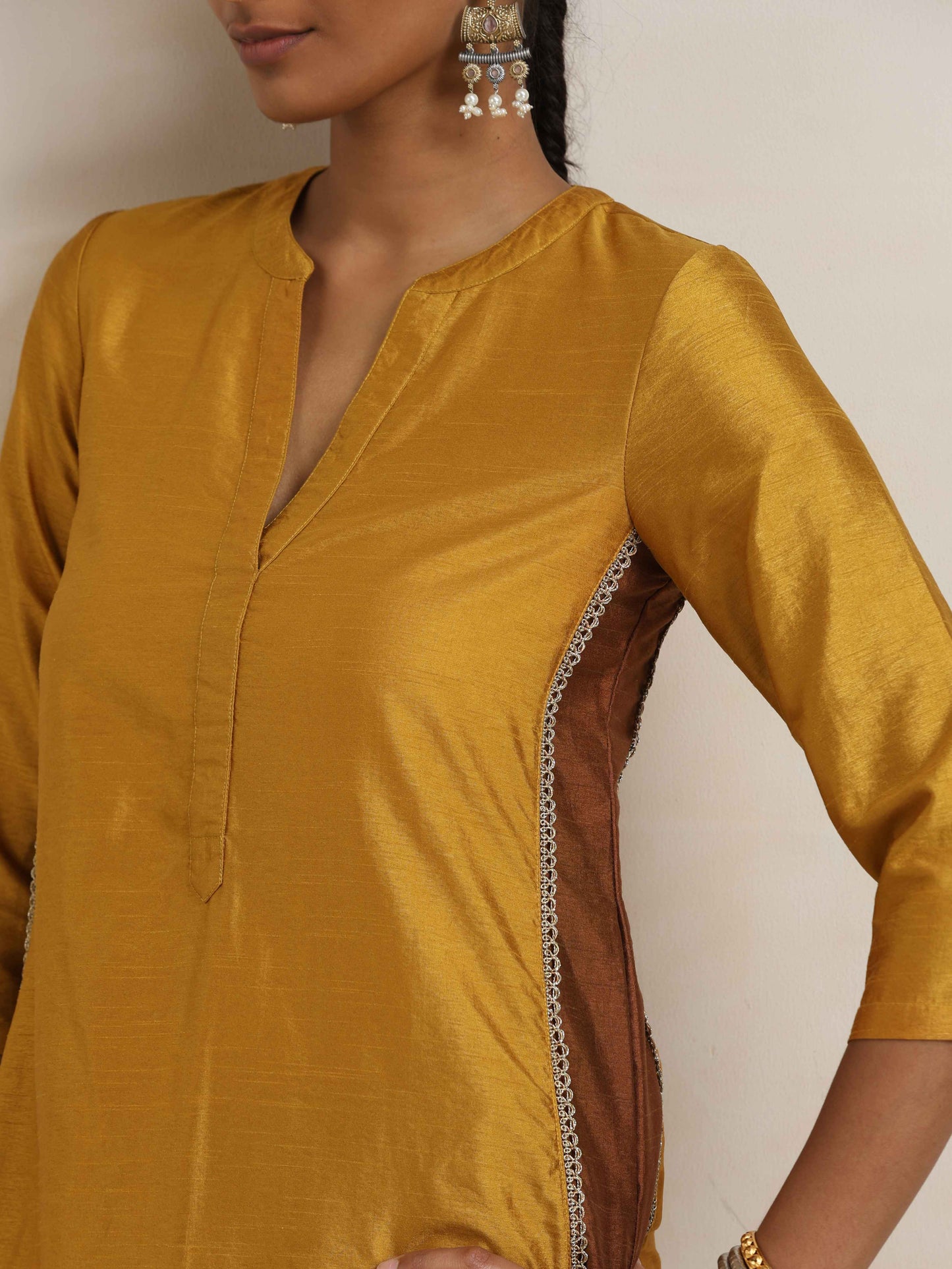 trueBrowns Gold Silk Kurta Set | Swadesiicart