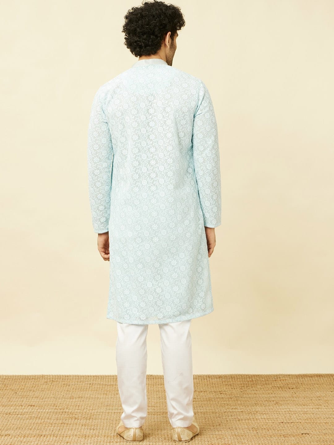 Manyavar Floral Chikankari Embroidered Regular Thread Work Kurta With Pyjamas | Swadesiicart