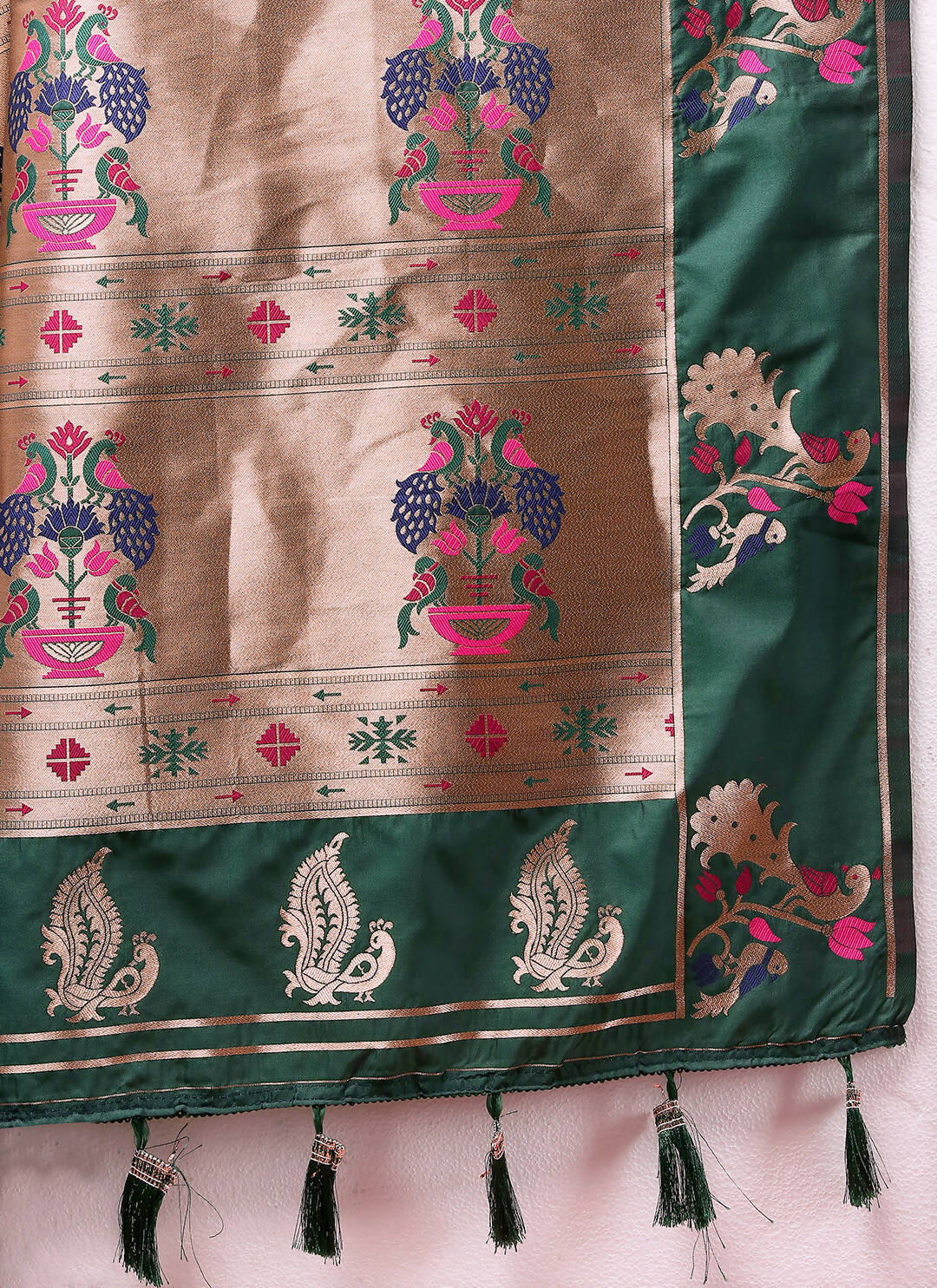 Lorenvalley Fashion Green Soft Paithani Silk Woven Design Copper Zari Meenakari Weaving Saree - Swadesiicart