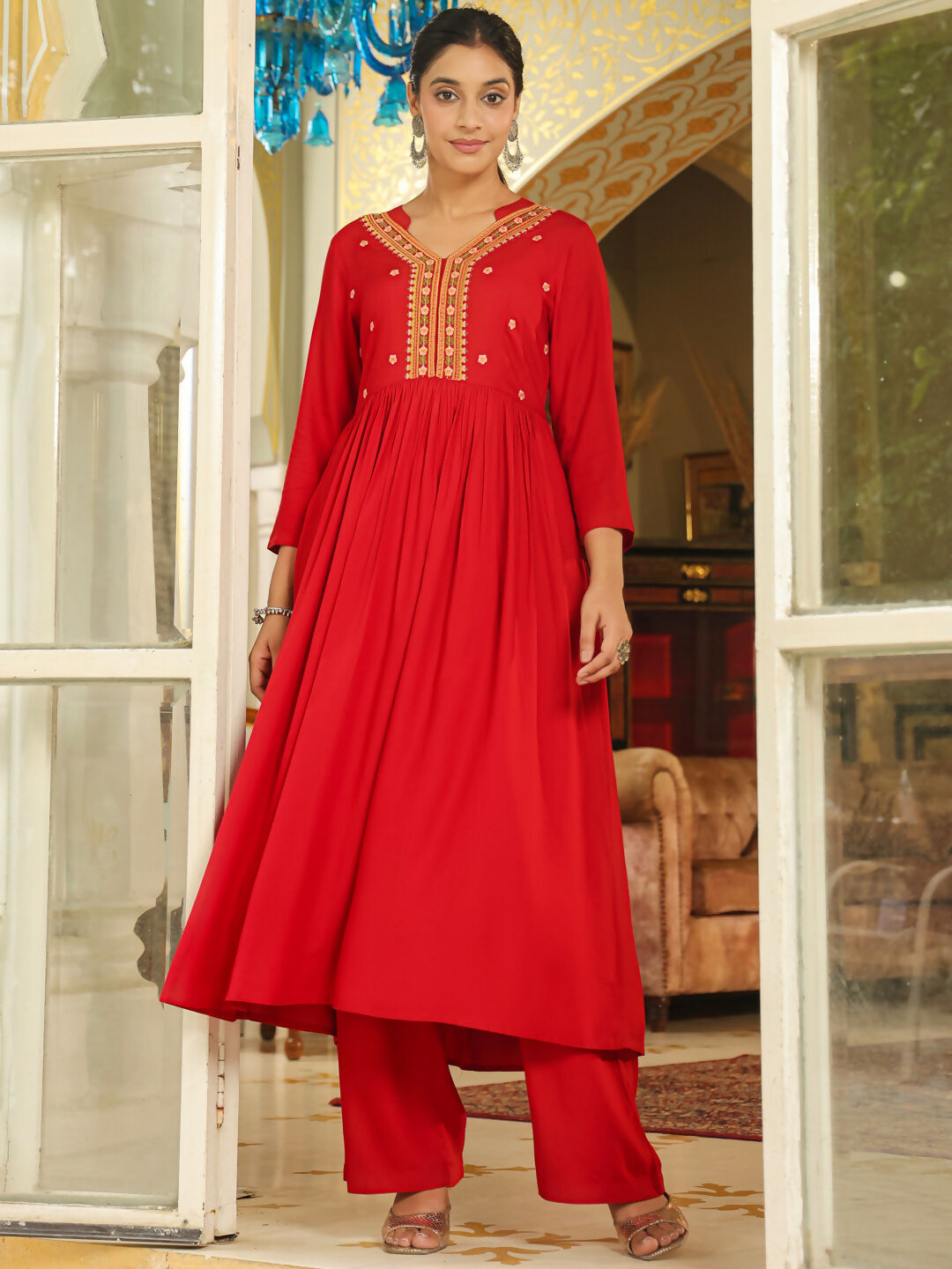 Janasya Maroon Rayon Yoke Embroidery Kurta & Bottom | Swadesiicart