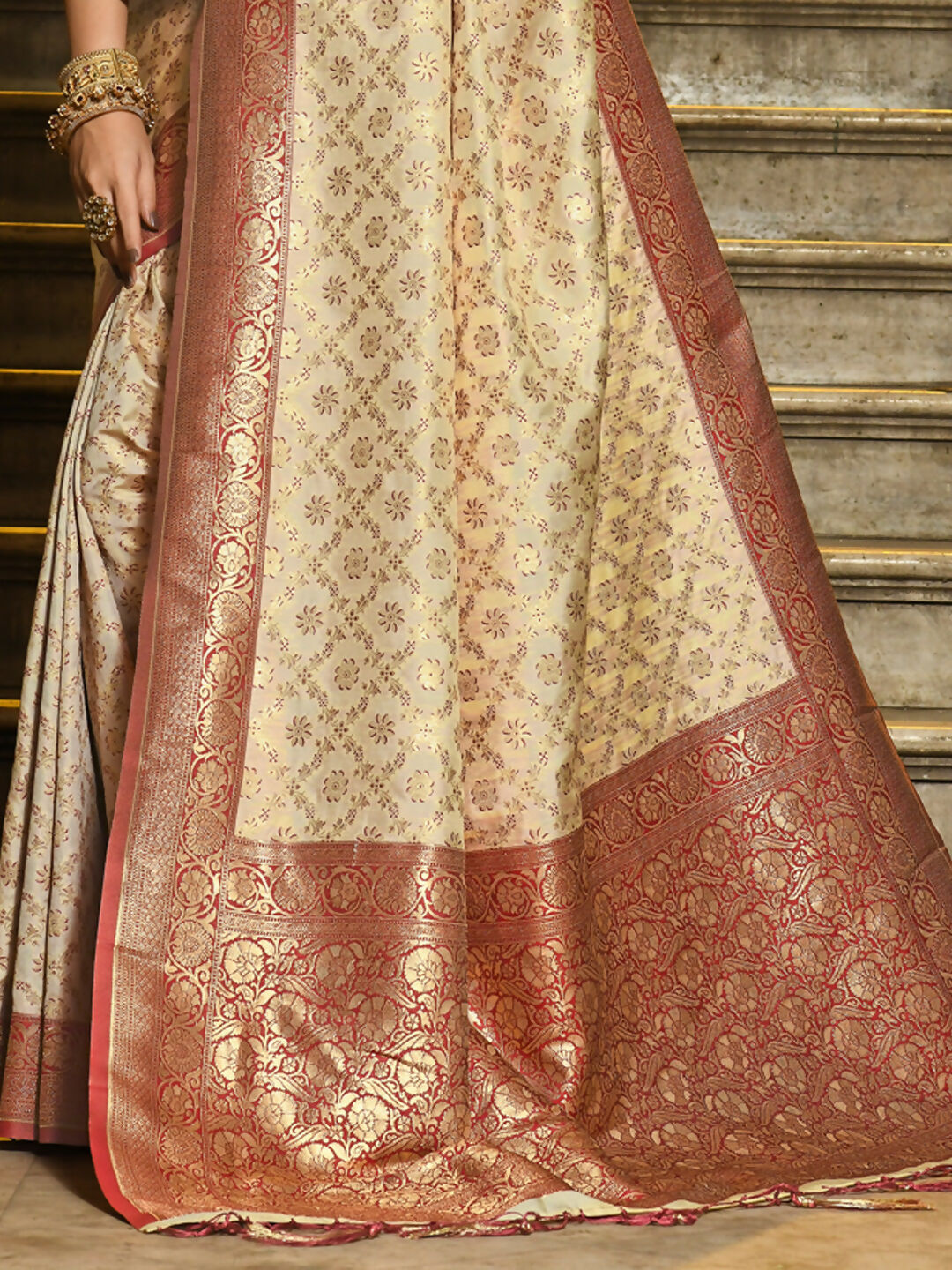 Astita Rajvastra Maroon Banarasi Silk Saree | Swadesiicart