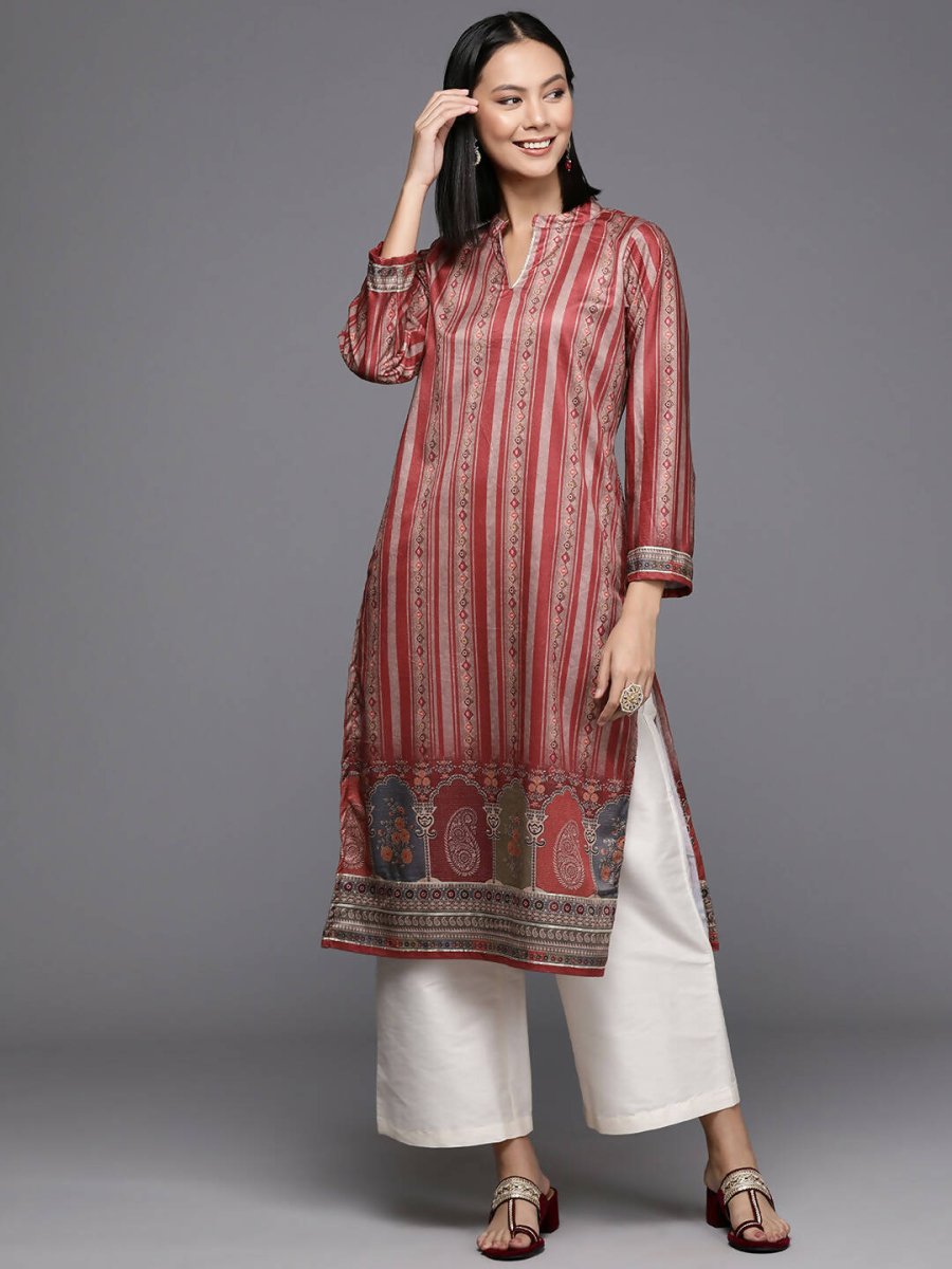 Ahalyaa Women's Traditional wear Kurta - Maroon | Swadesiicart