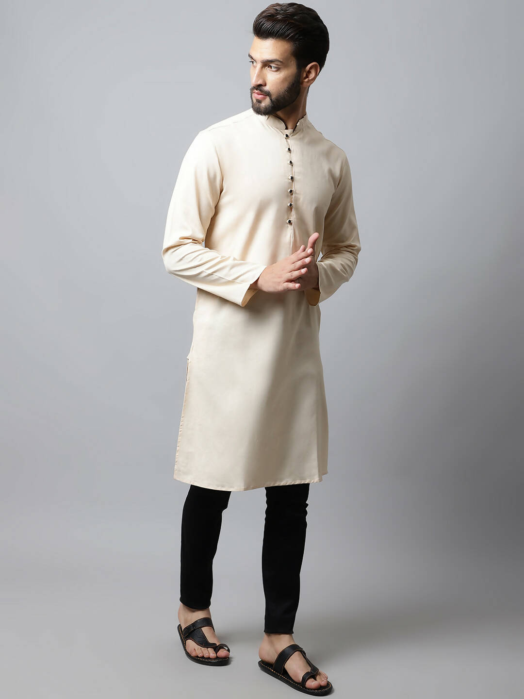 Even Apparels Cream Color Pure Cotton Men's Kurta With Side Placket (SLD1176) | Swadesiicart
