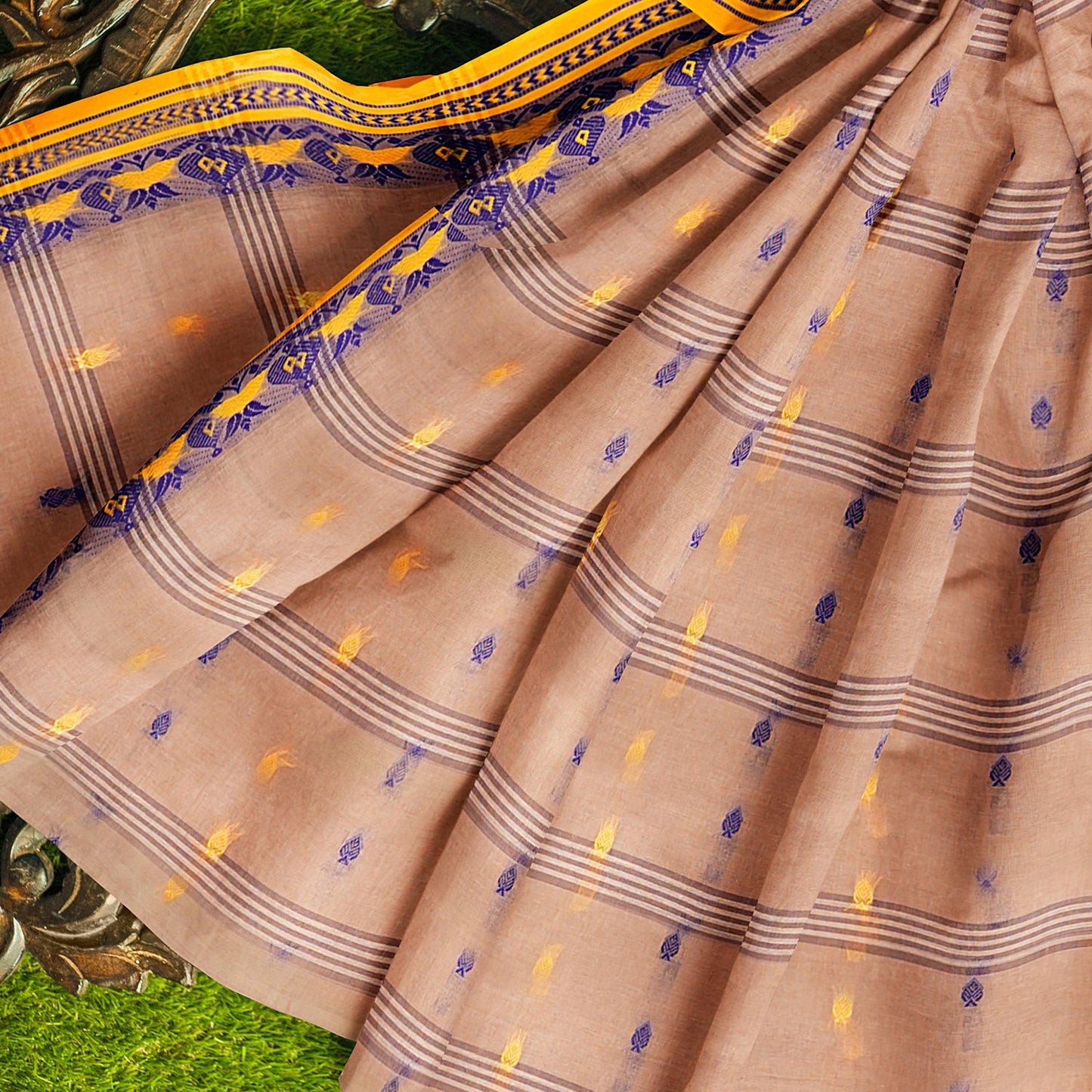 Exclusive Collection 100% Pure Cotton Light Biege Tant Saree With Hand Weaving Work - Swadesiicart