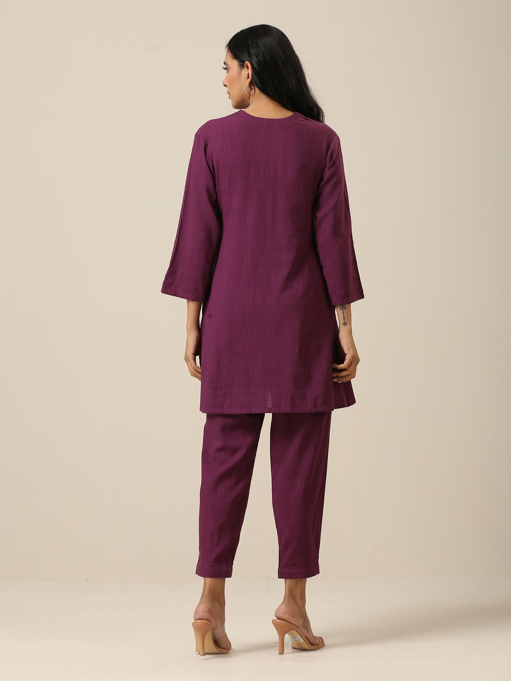 trueBrowns Plum Purple Slub Texture Pleated Co-Ord Set - Swadesiicart