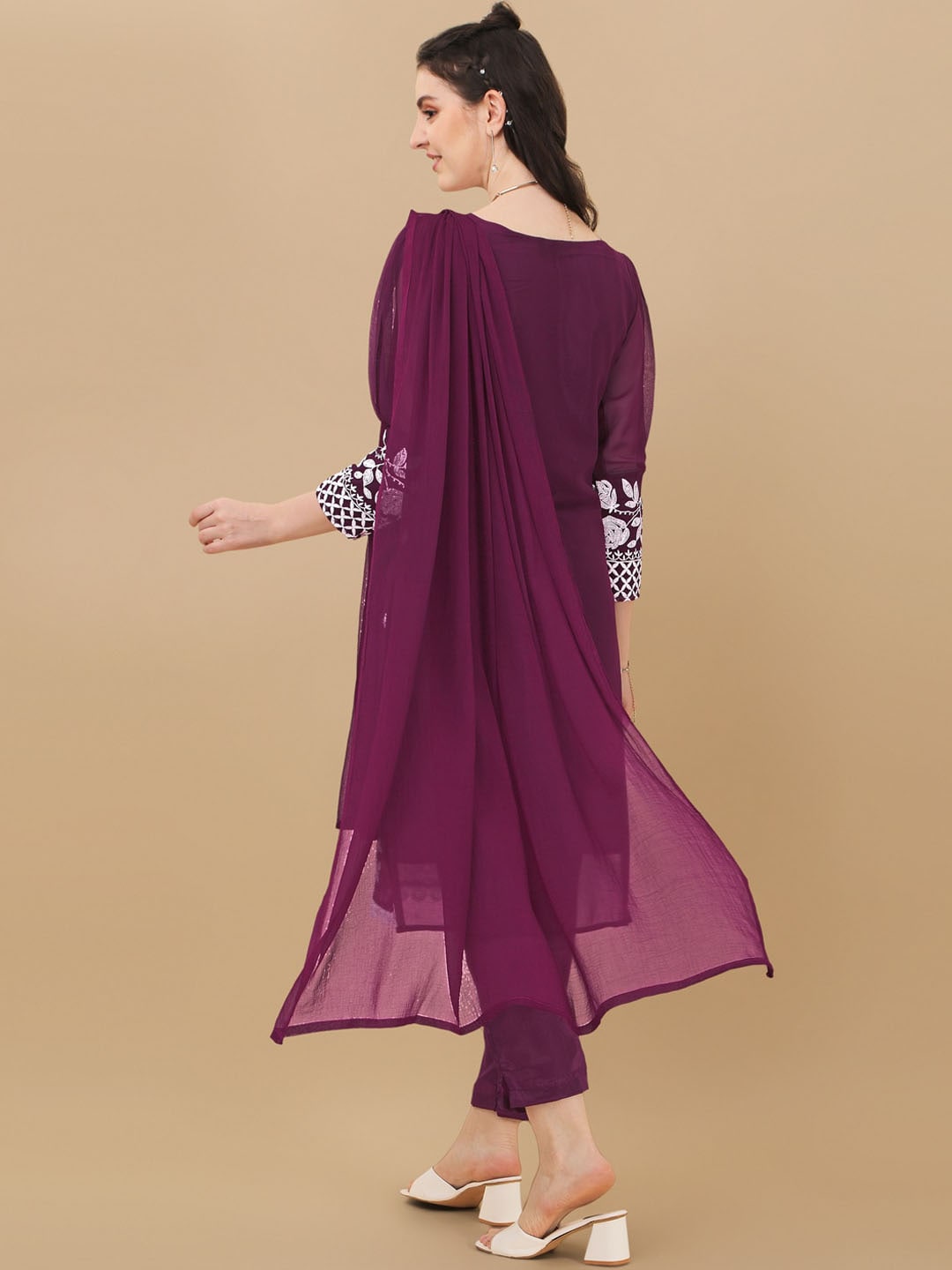 HERE&NOW Floral Lucknowi Chikankari Embroidered Kurta with Trousers & Dupatta | Swadesiicart