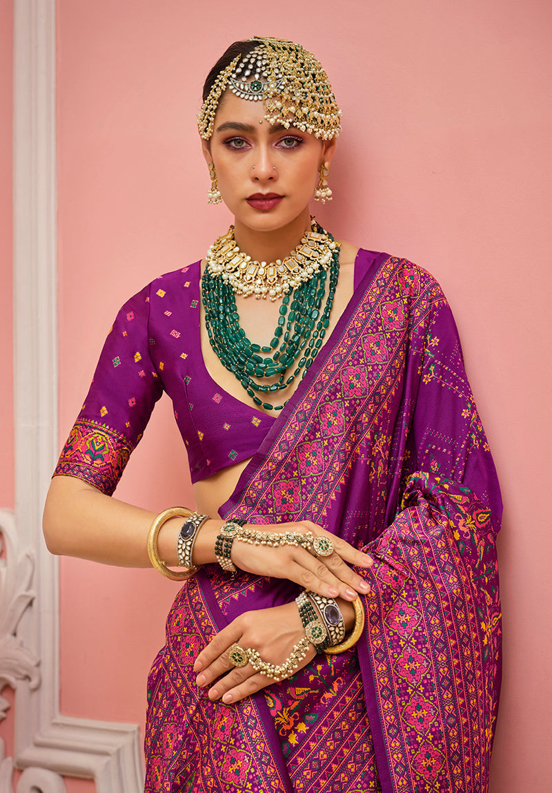 Monjolika Fashion Dark Magenta Banarasi Silk Traditional Saree with Meenakari and Weaving Work | Swadesiicart