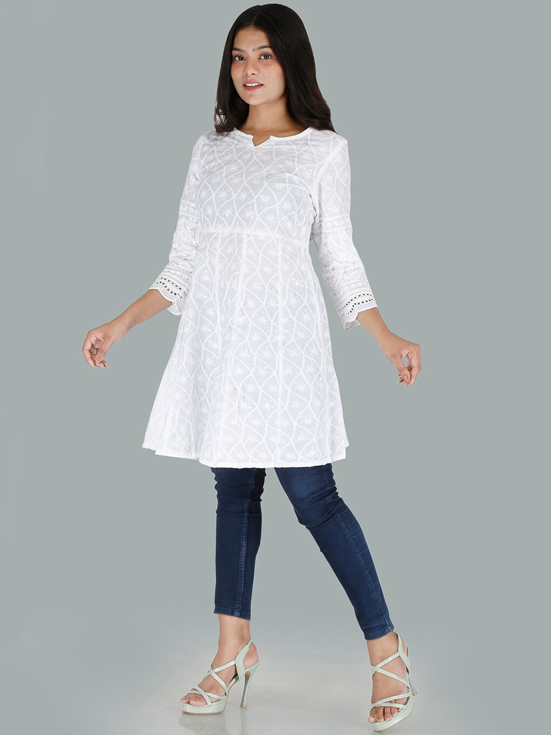 Kalini Women White Cotton Embroidered Chikankari Kurta | Swadesiicart