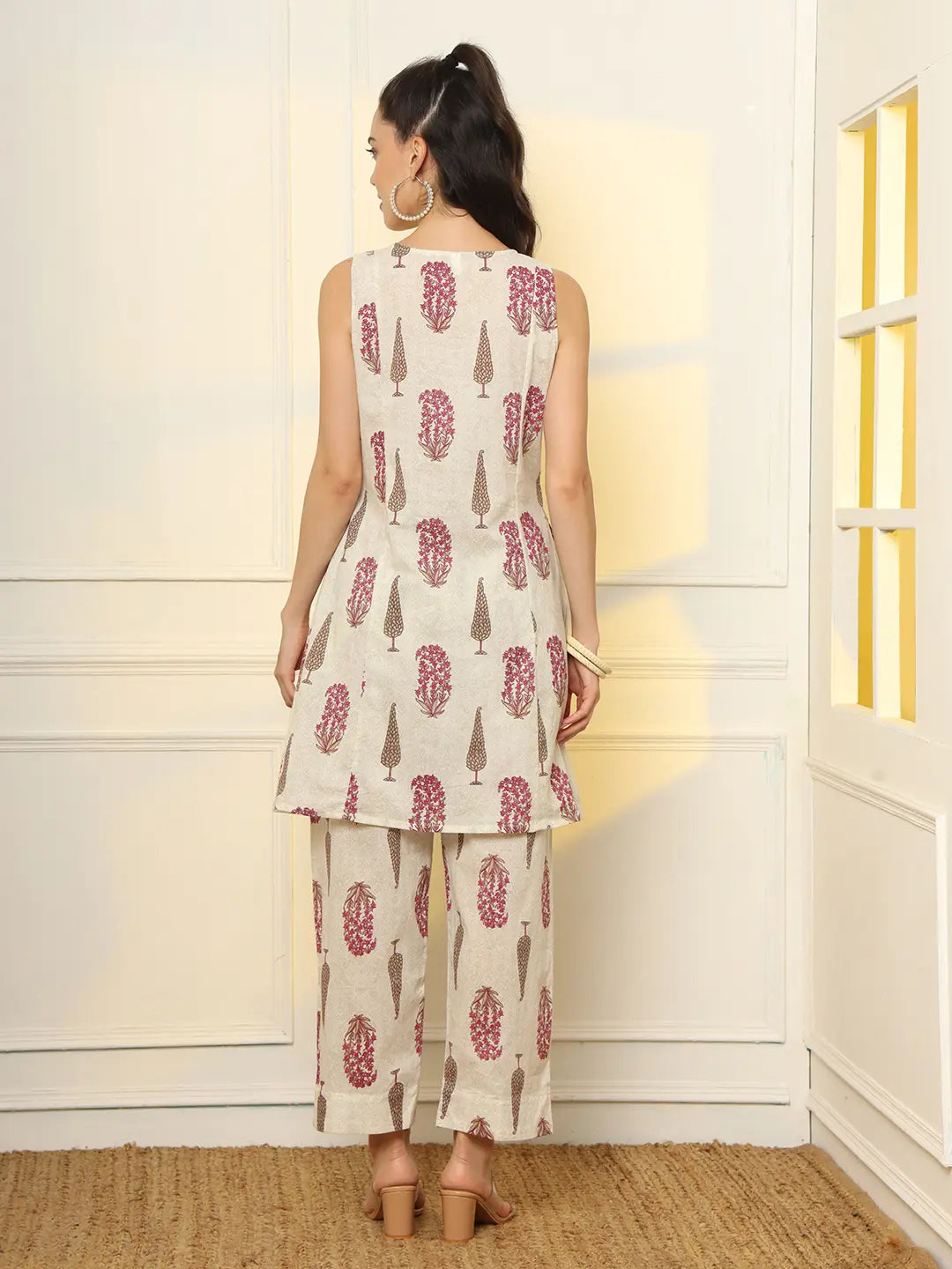 Yufta Pink And Off White Ethnic Motifs Cotton Top And Trouser Co-Ord Set - Swadesiicart