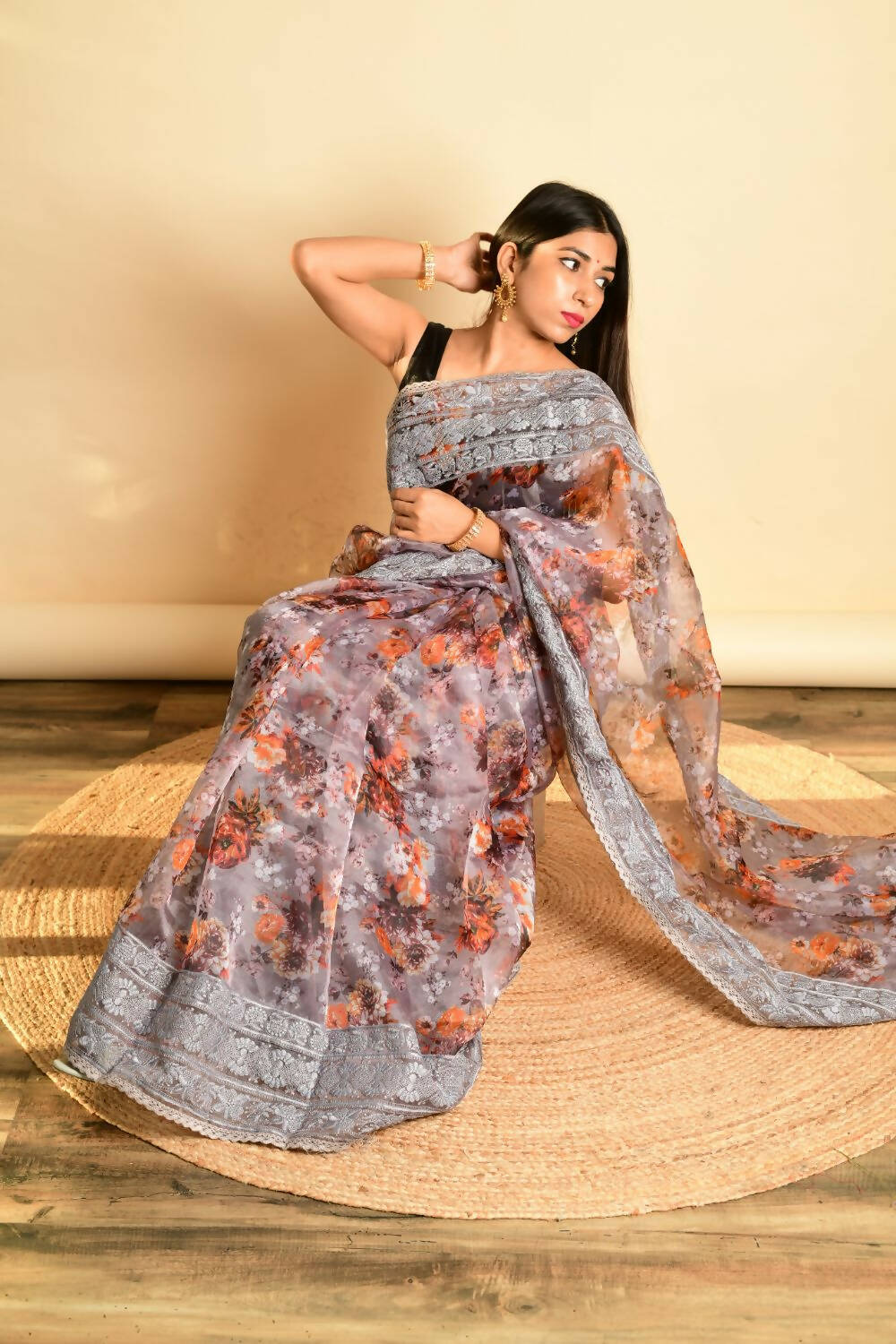 Vamsee Grey Organza Saree - Swadesiicart