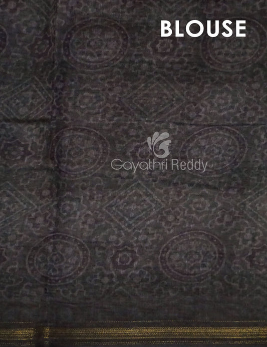 Slate Black And Grey Colour Print Design Semi Chanderi Saree By Gayathri Reddy Designer Studio | Swadesiicart